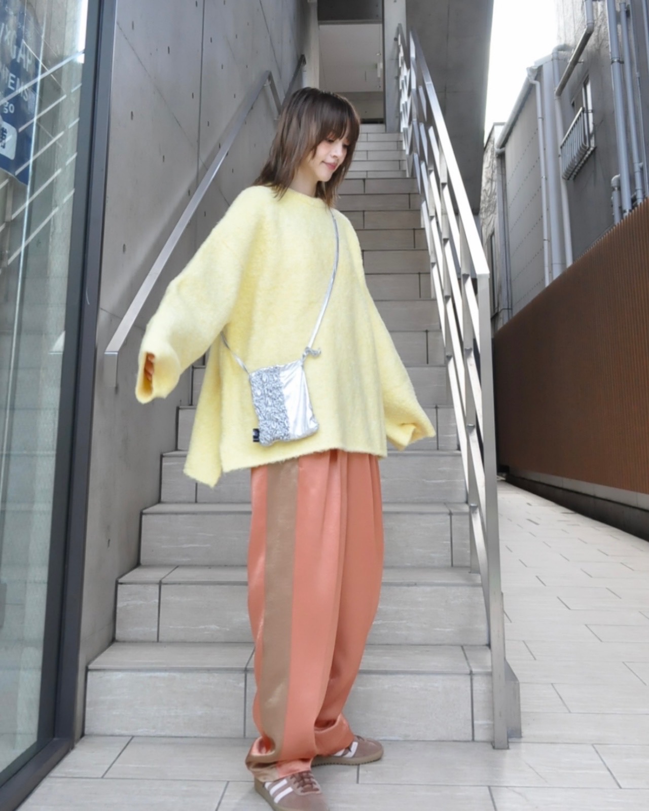 "LOOPER" 色違いで欲しくなる！！