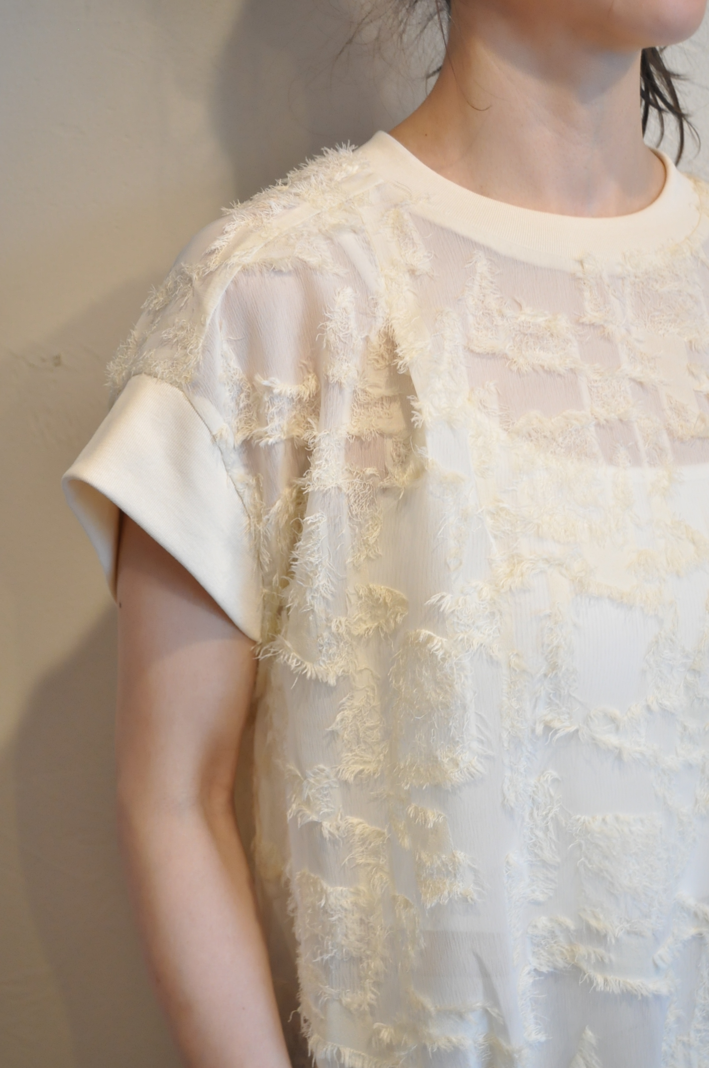 "ANGELINA"夏のシアートップス。