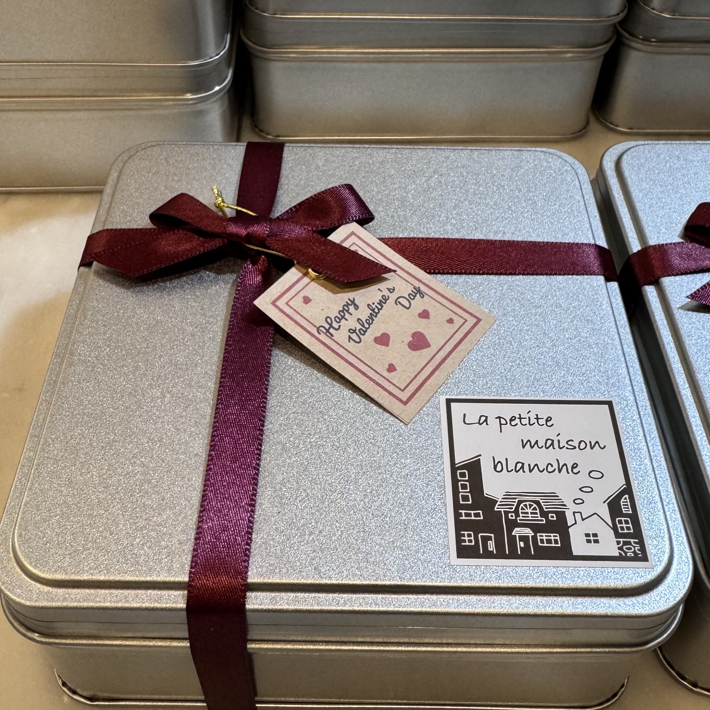 【バレンタインデーのお菓子の発送と週末の雑司ヶ谷手創り市】