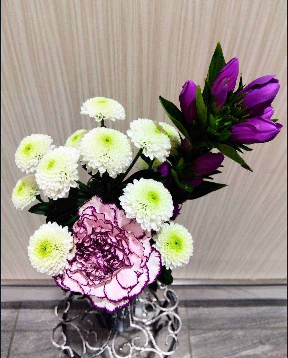 お花の定期便・サブスク活用例のご紹介—暮らしやオフィスに季節の彩りを