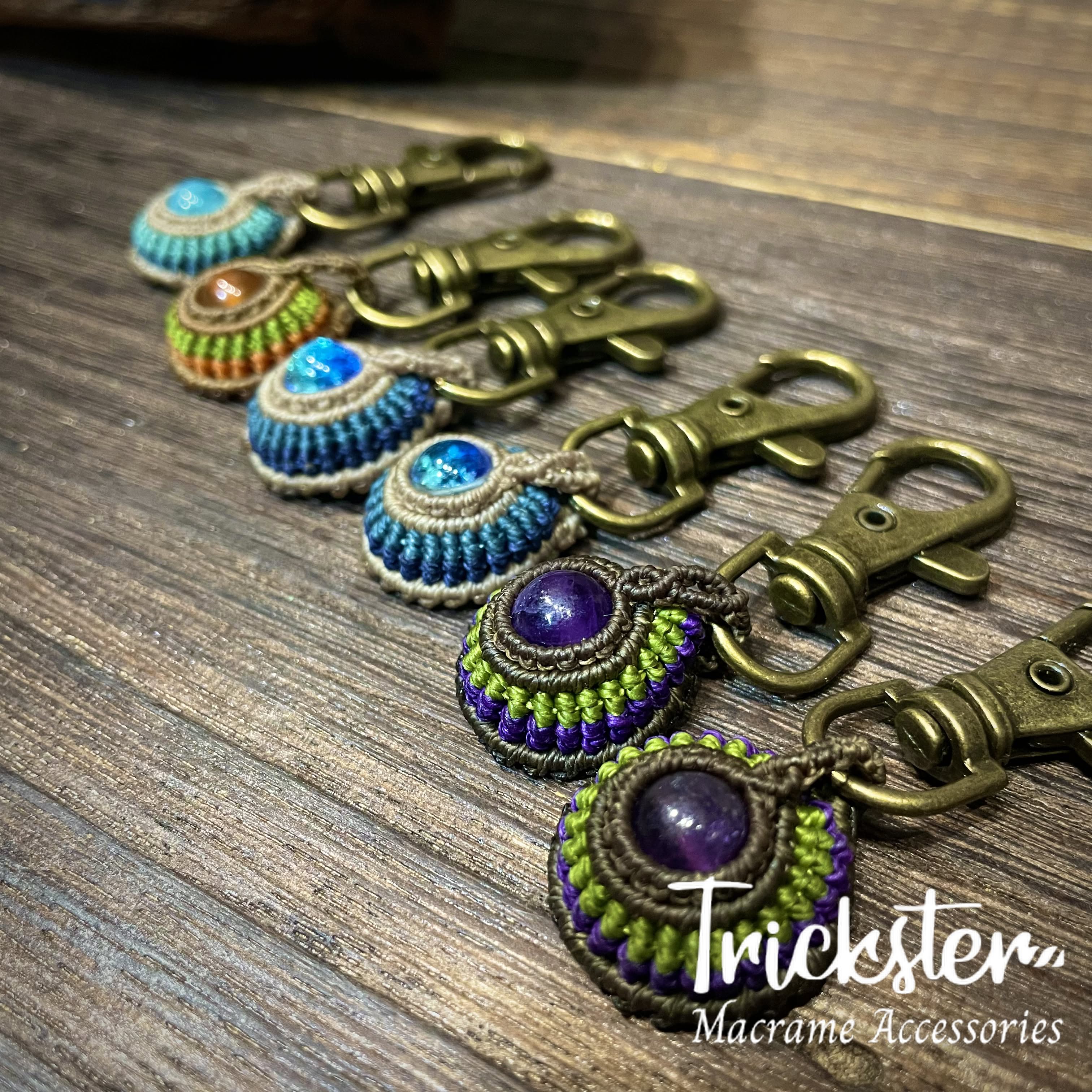 マクラメチャーム4点を追加いたしました