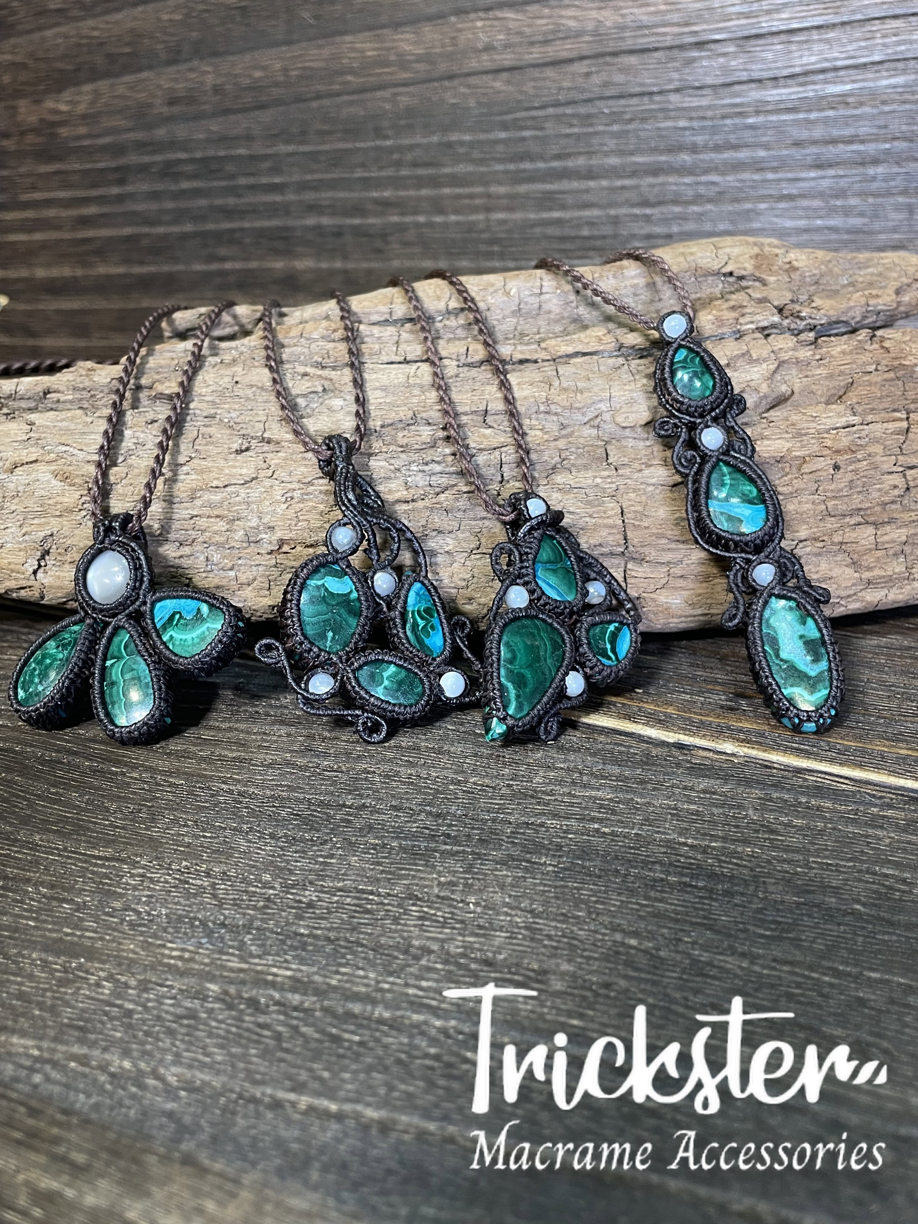 マクラメペンダント4点を追加いたしました