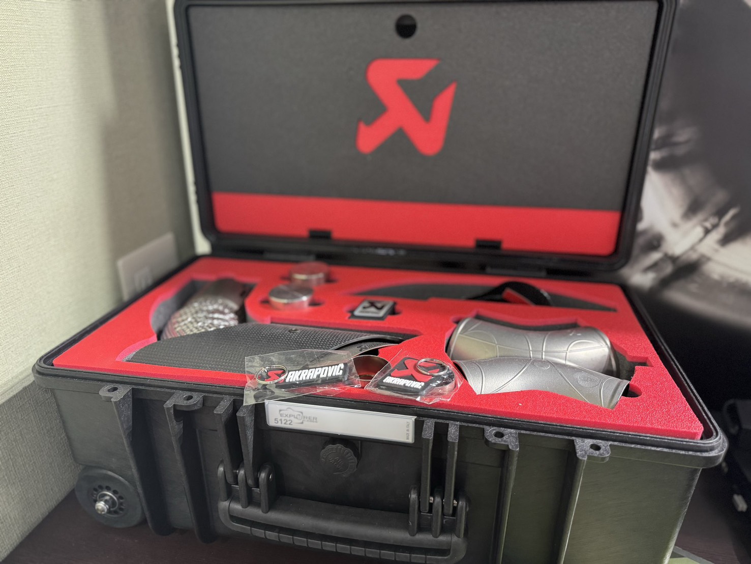 AKRAPOVIC EXHAUST SYSTEMS