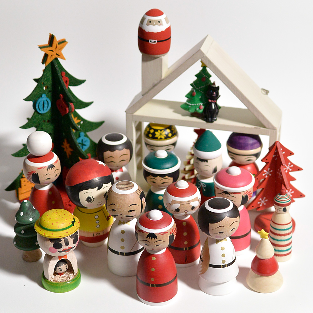 クリスマスにぴったりなこけしまだありますよ♪