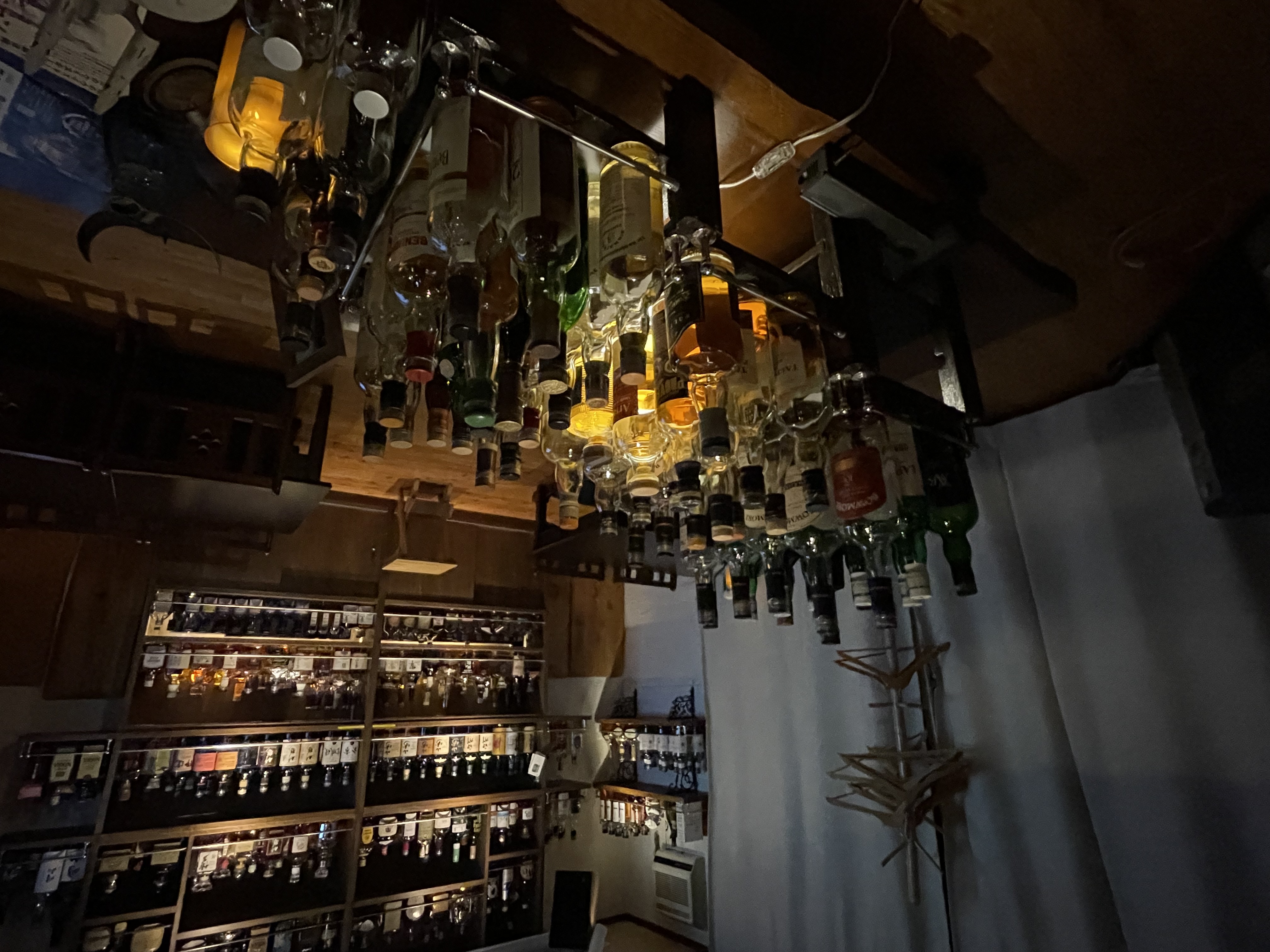 今週末3連休、来週末の営業のご案内です。