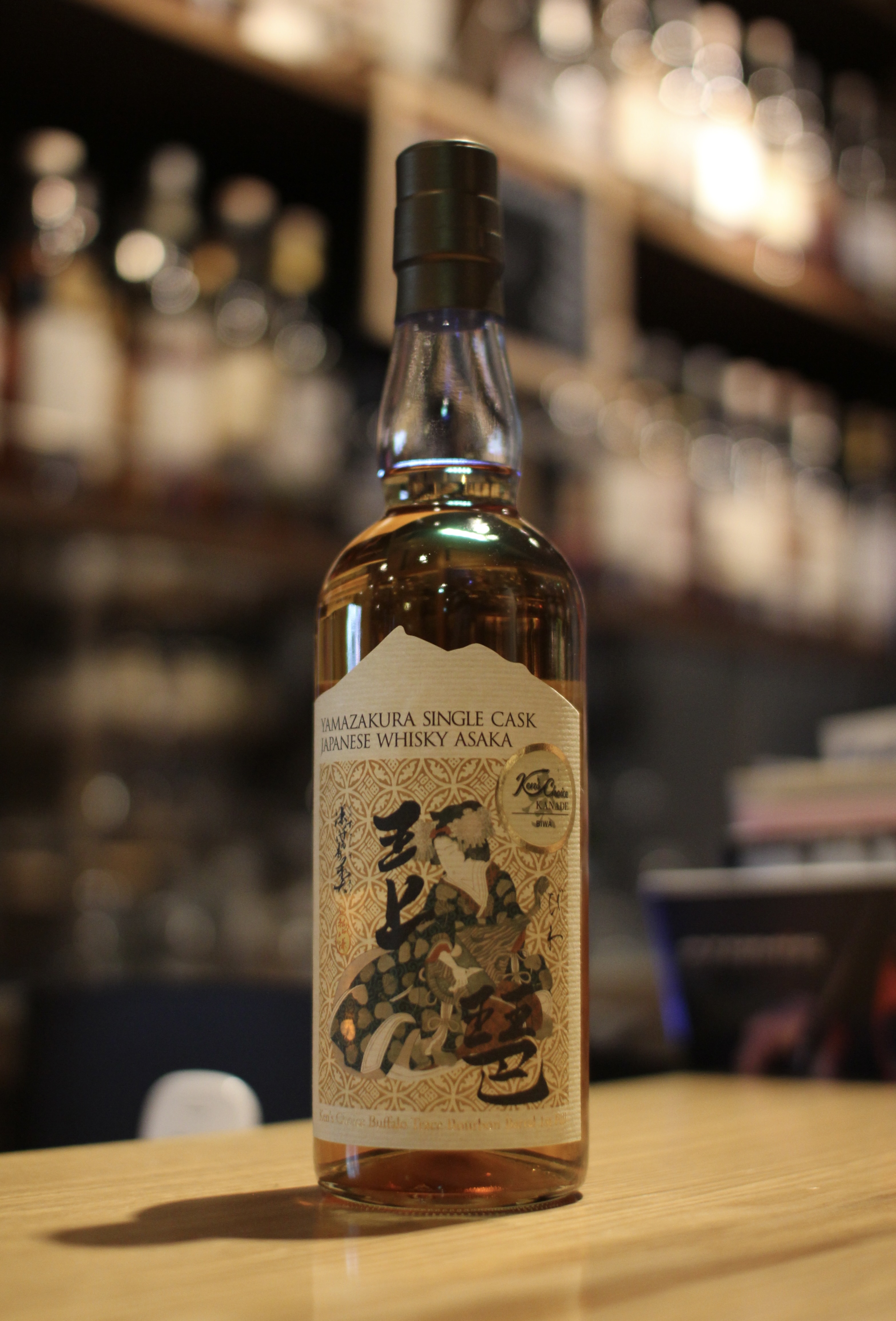 入荷です「安積蒸溜所 シングルカスク山桜 2019 6年 1stFillバッファロートレース・・・。