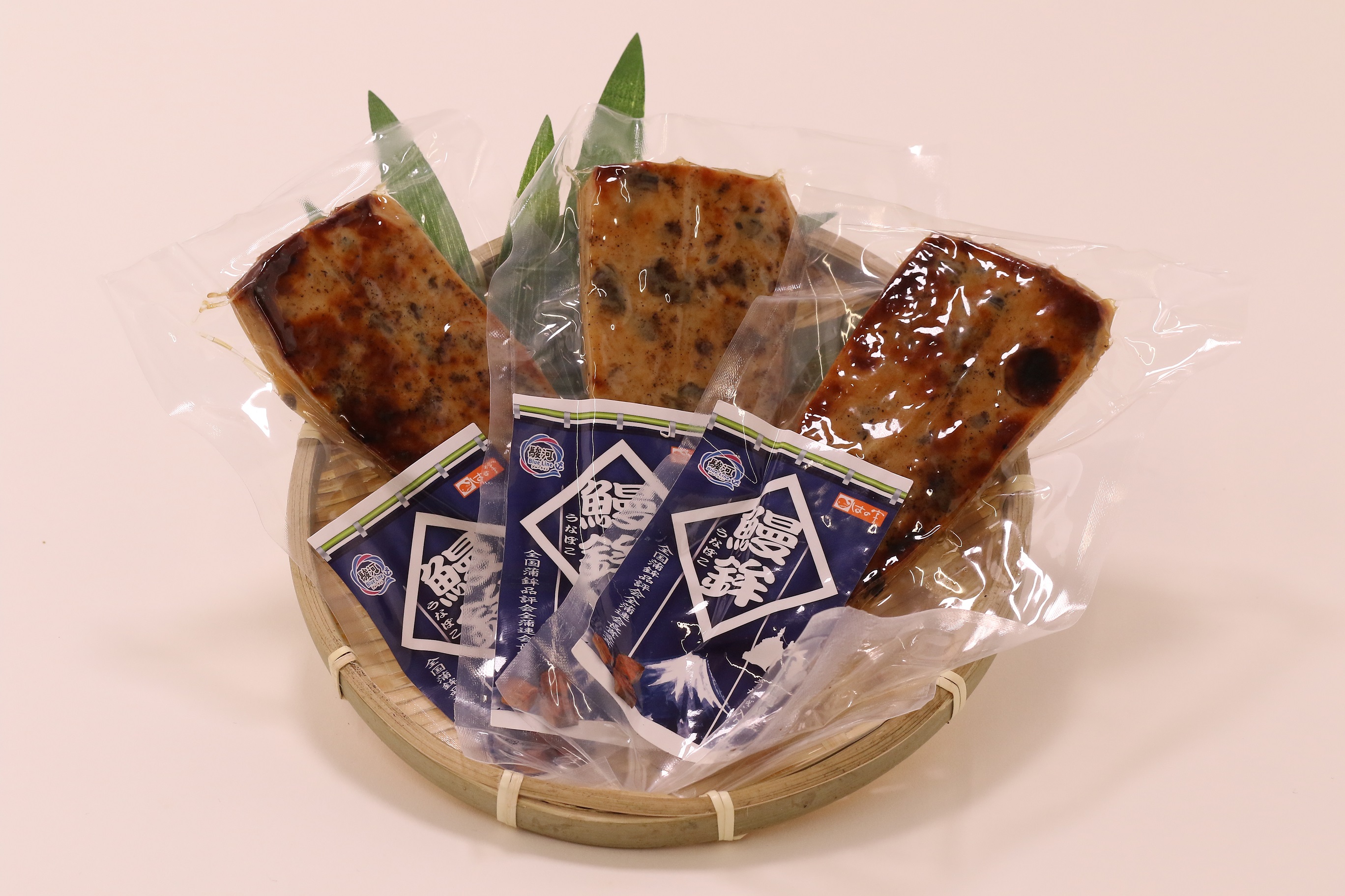 【土用の丑の日は７月２８日（水）です！】うなぎ入り蒲鉾「鰻鉾」のシーズンです！