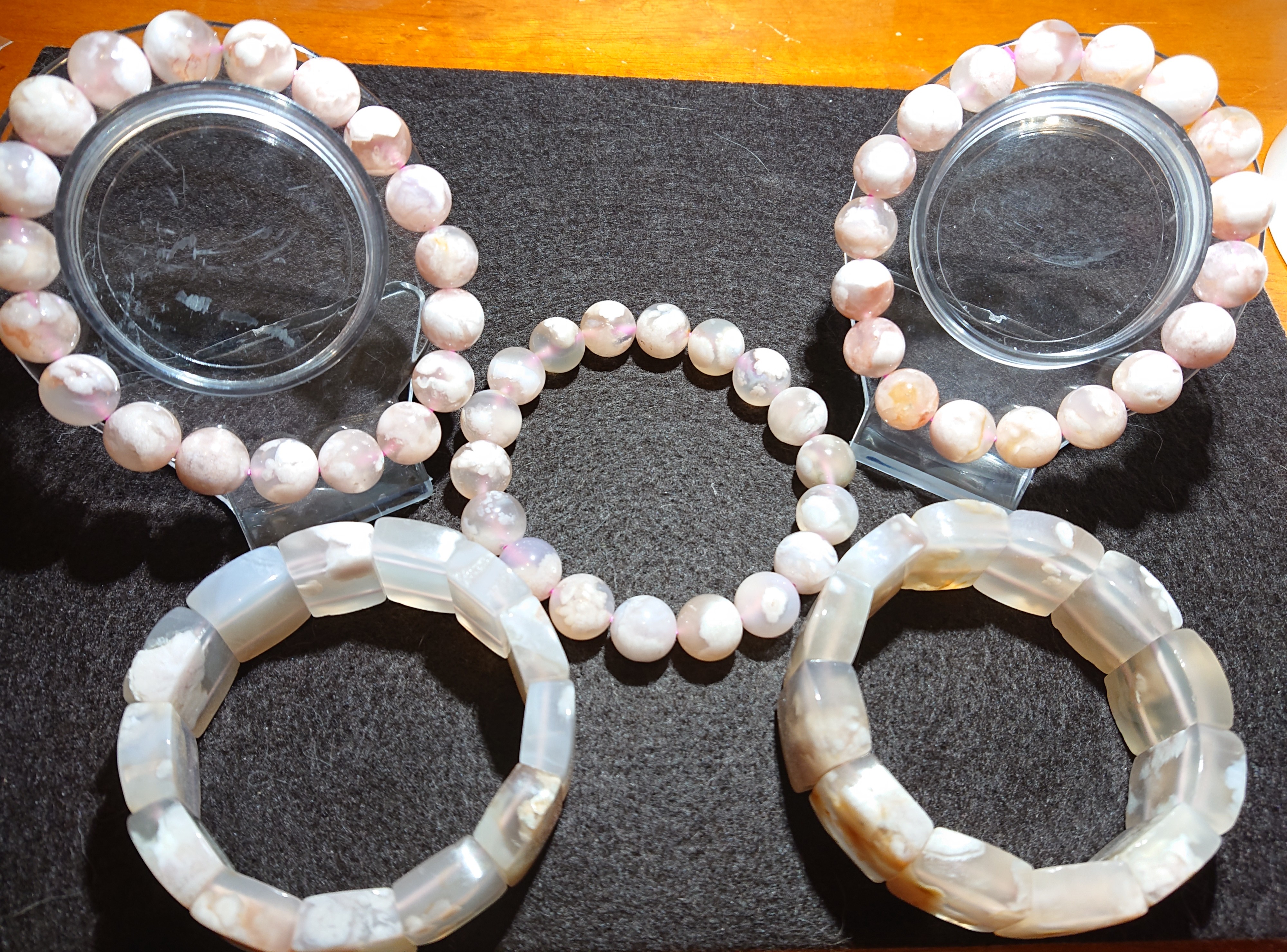 桜瑪瑙🌸バングル、ブレスレット入荷