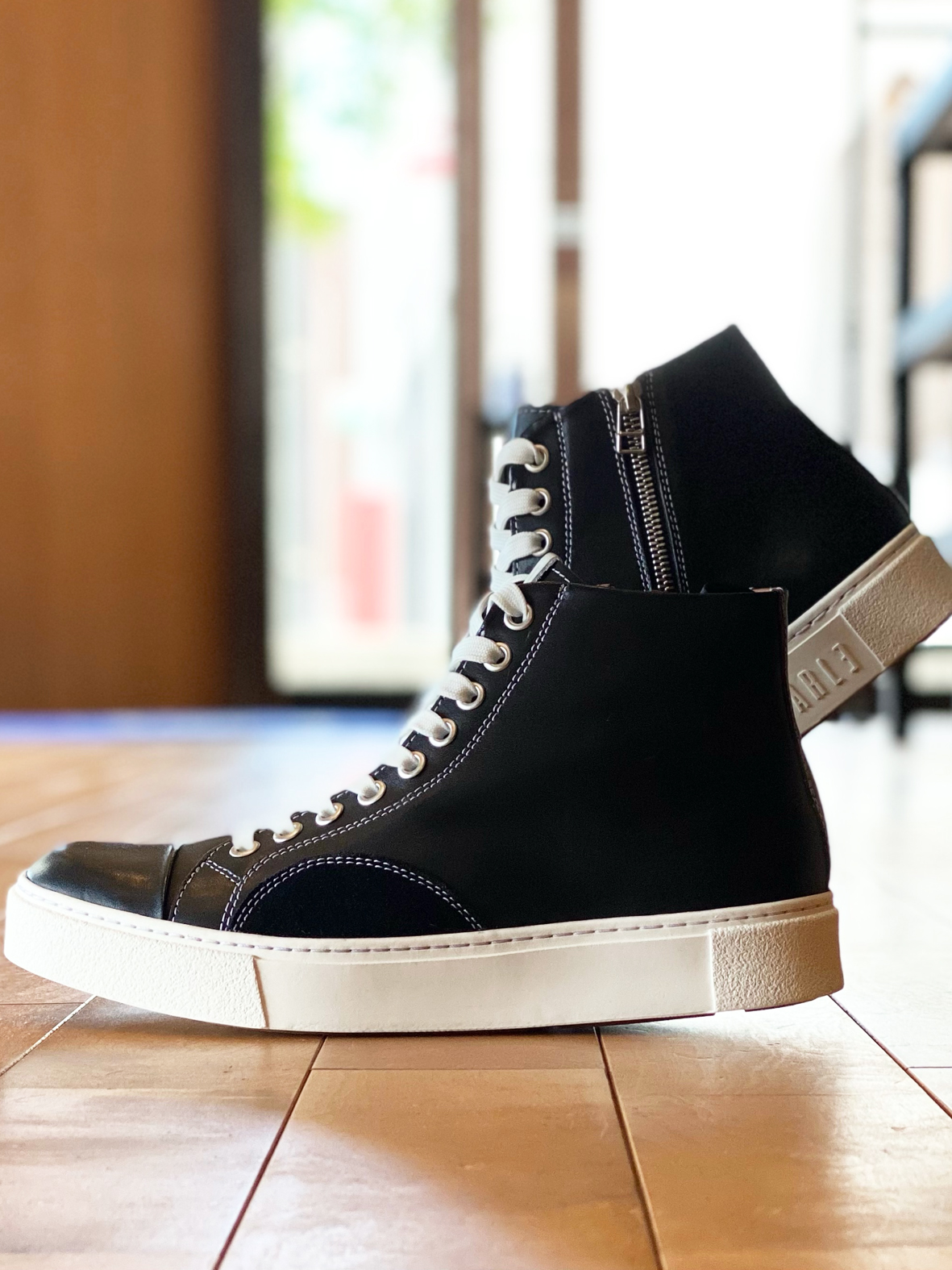 EARLE (アール) | CLASSIC LACE UP SNEAKERS
