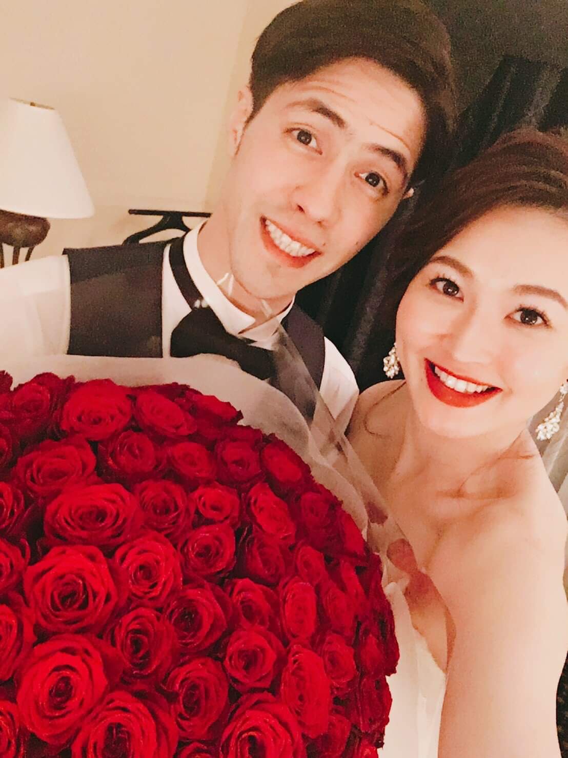 披露宴サプライズで100本のバラ🌹