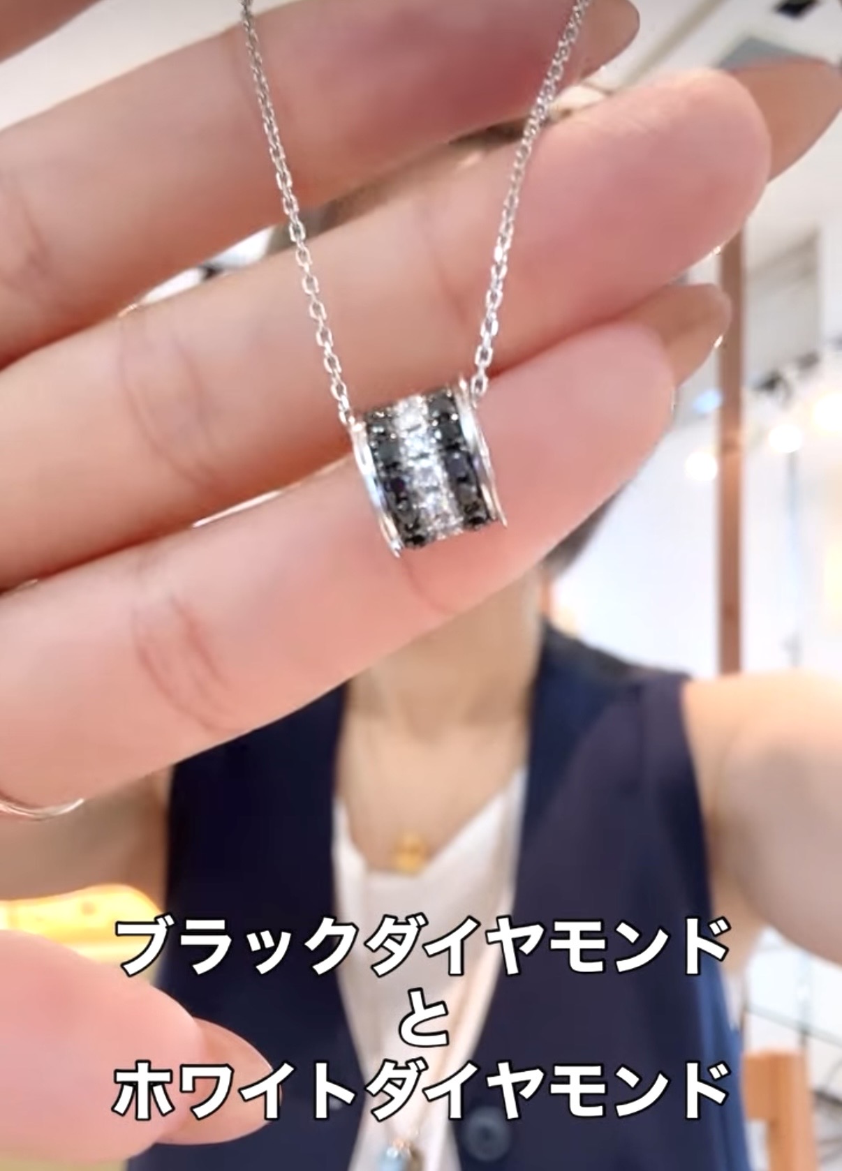 ブラック＆ホワイトダイヤモンドネックレス⭐︎