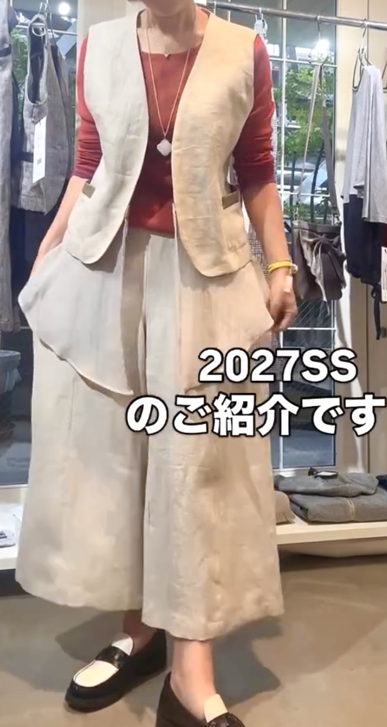 オレンジ × ホワイトコーデ⭐︎