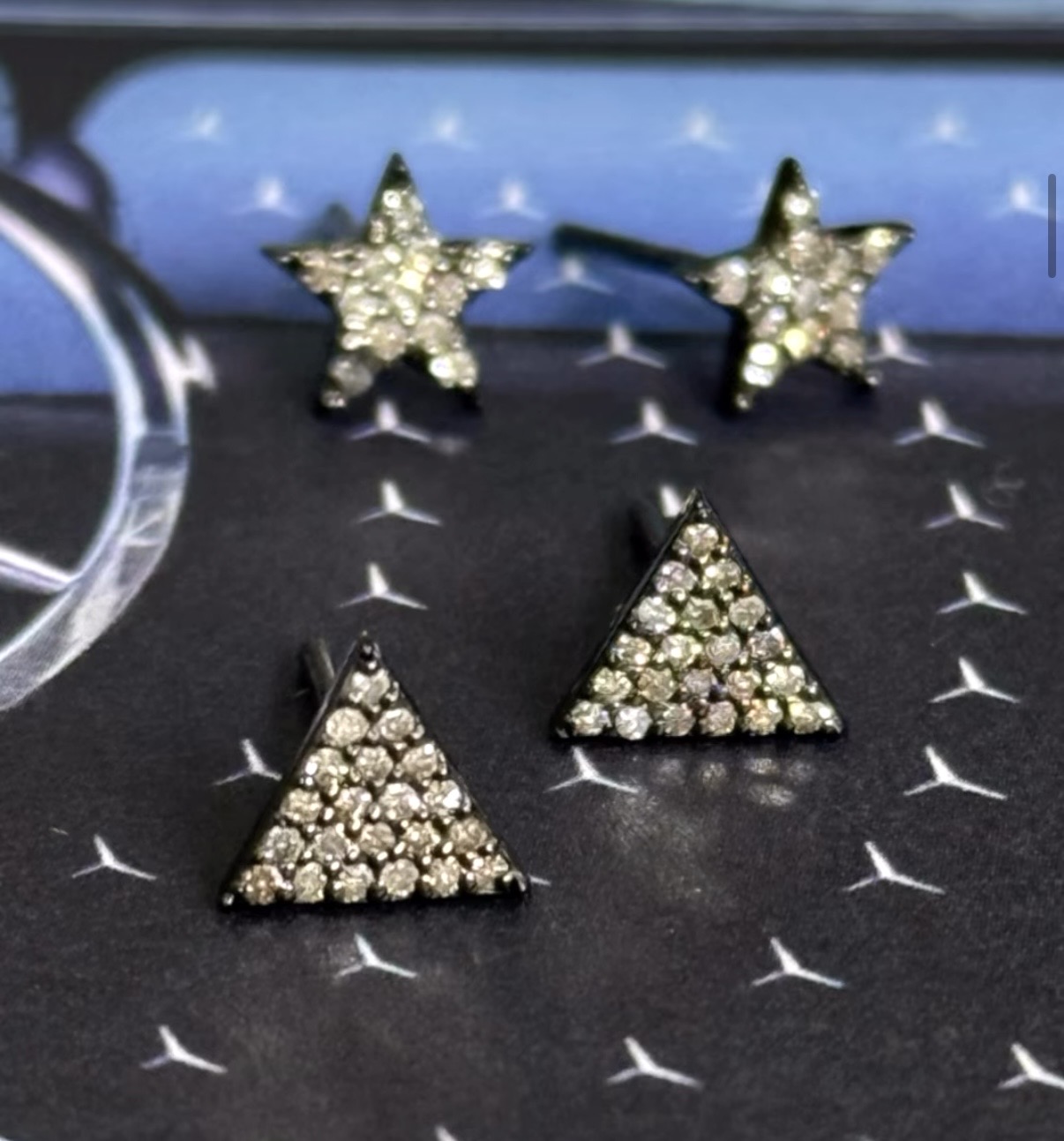 めずらしい⭐︎デザインピアス