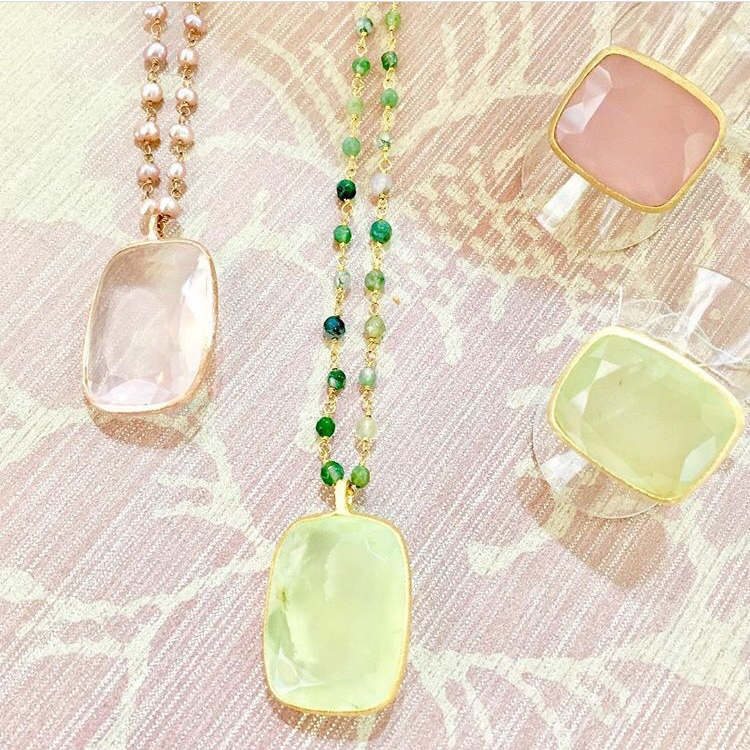 春色の配色アクセサリー