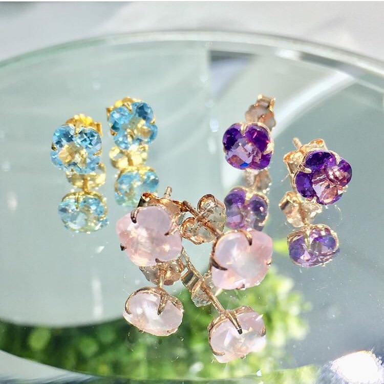 フラワーピアス