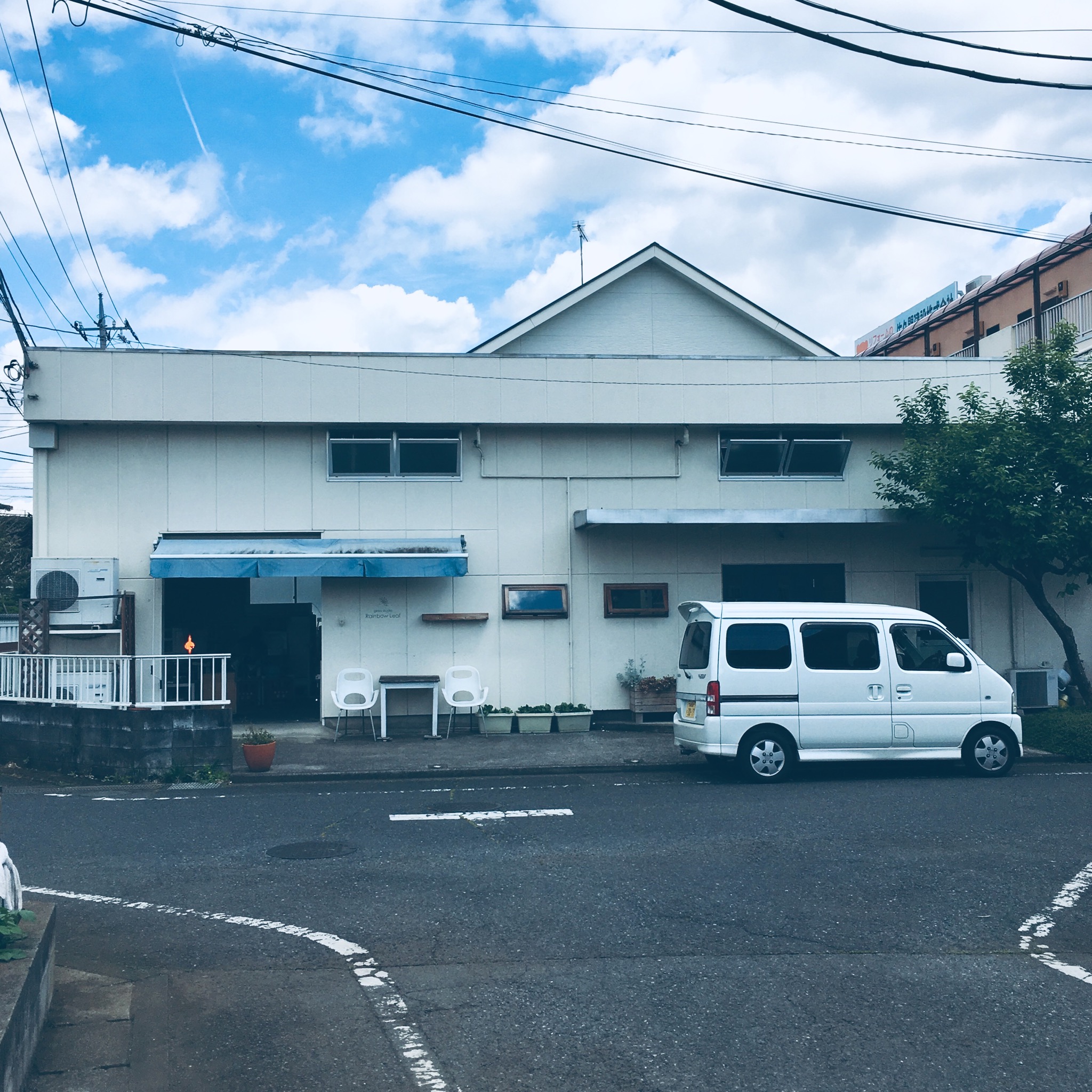 平岩愛子さんのガラス工房へ