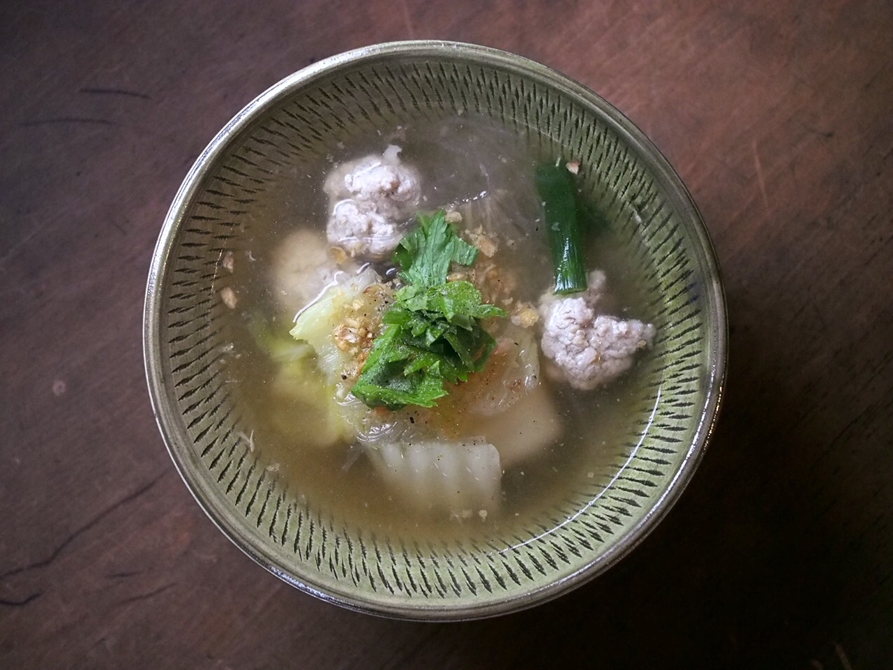 ゲンジュームーサップ(肉団子入りのスープ)