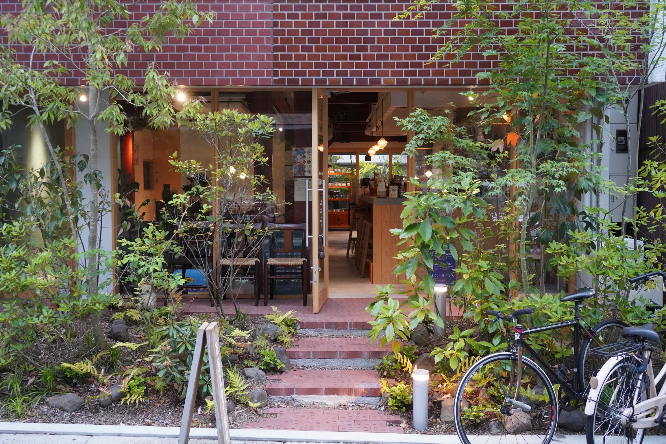 5/26(木) 店舗営業日です。