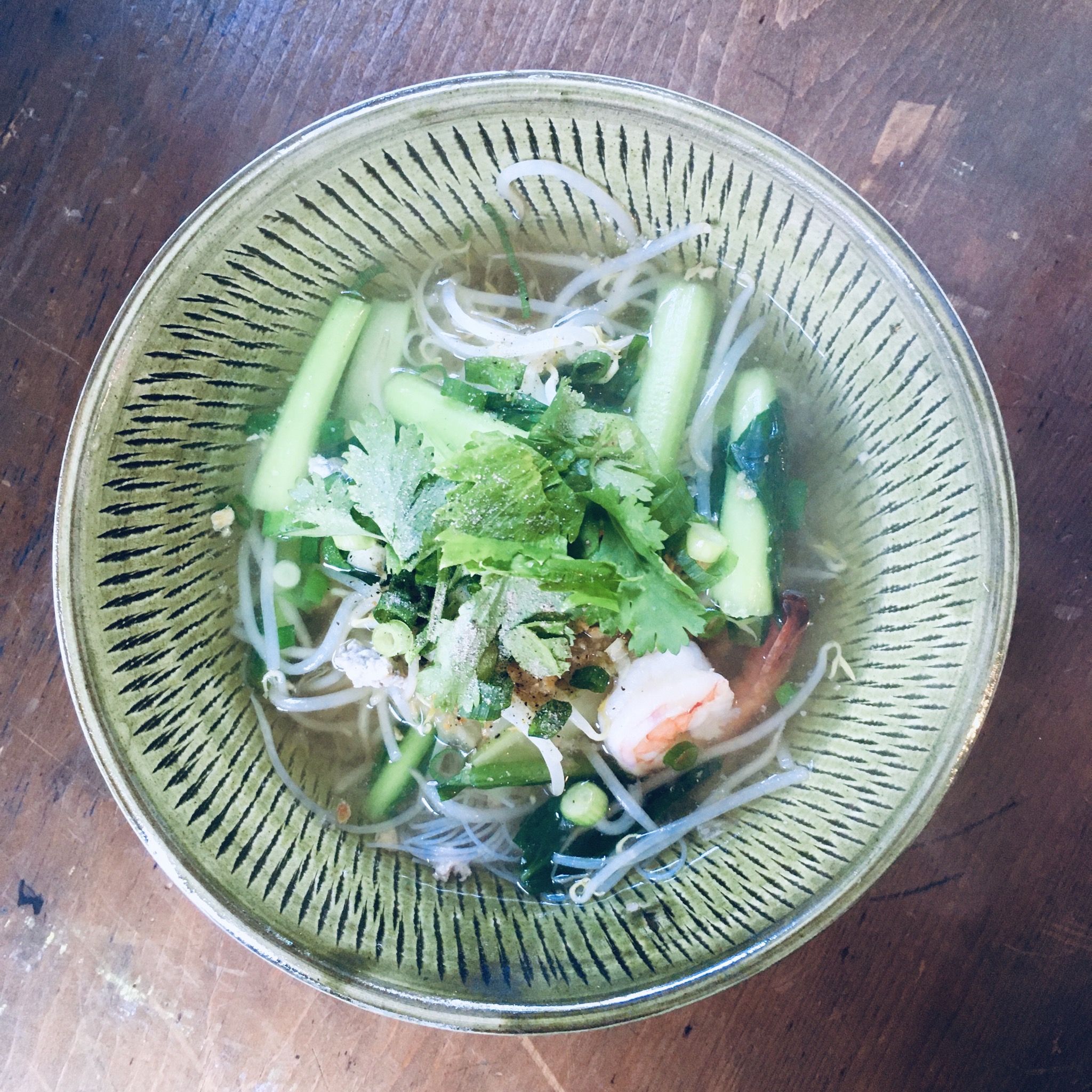 クィッティオセンミー(極細米麺のラーメン)