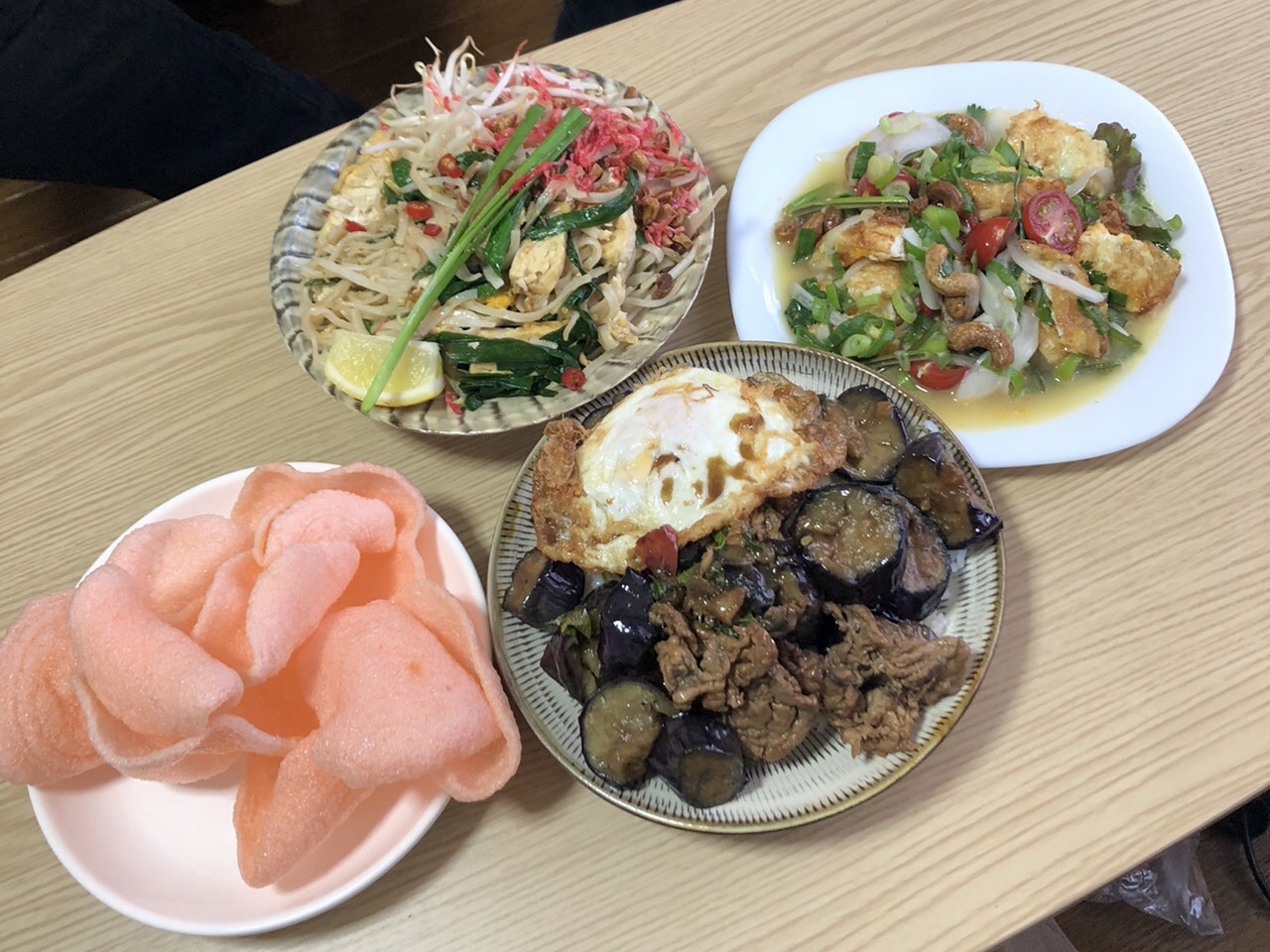 本日、4/26(日) 店舗営業致します。
