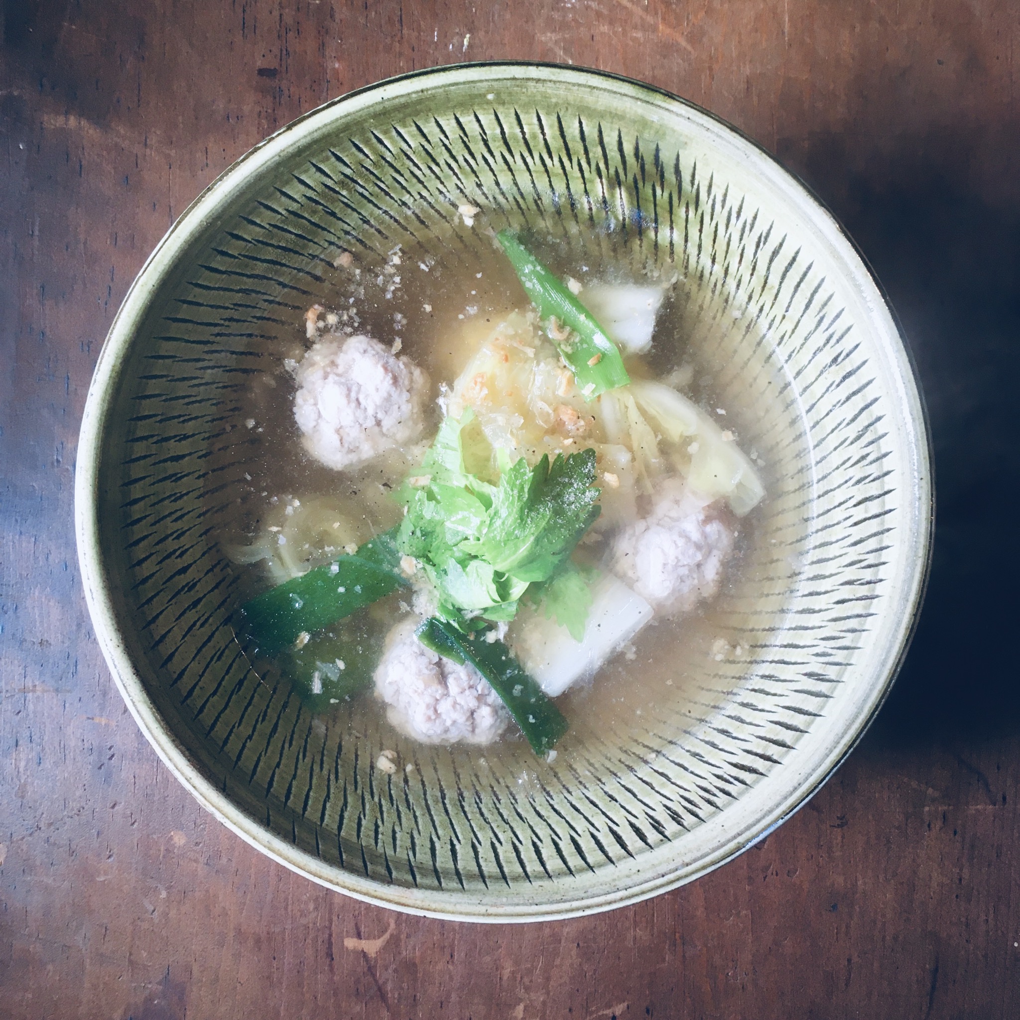 ゲンジュームーサップ(肉団子入りのスープ)
