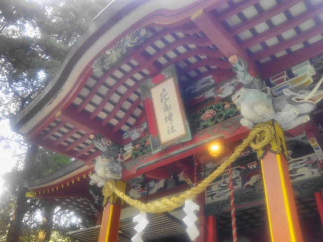 日本の神社、チベットの寺