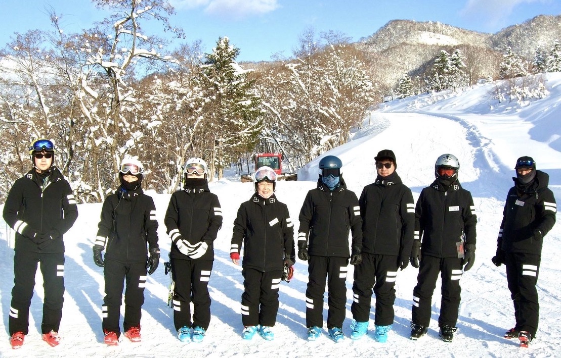 Team OneMore Japan / 夕張スキー連盟の皆様です！