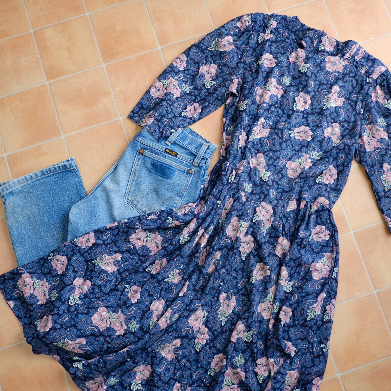vintageワンピースに。。。
