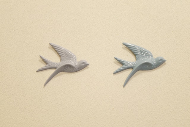 Flying Birds ダークブルーとラベンダーの比較