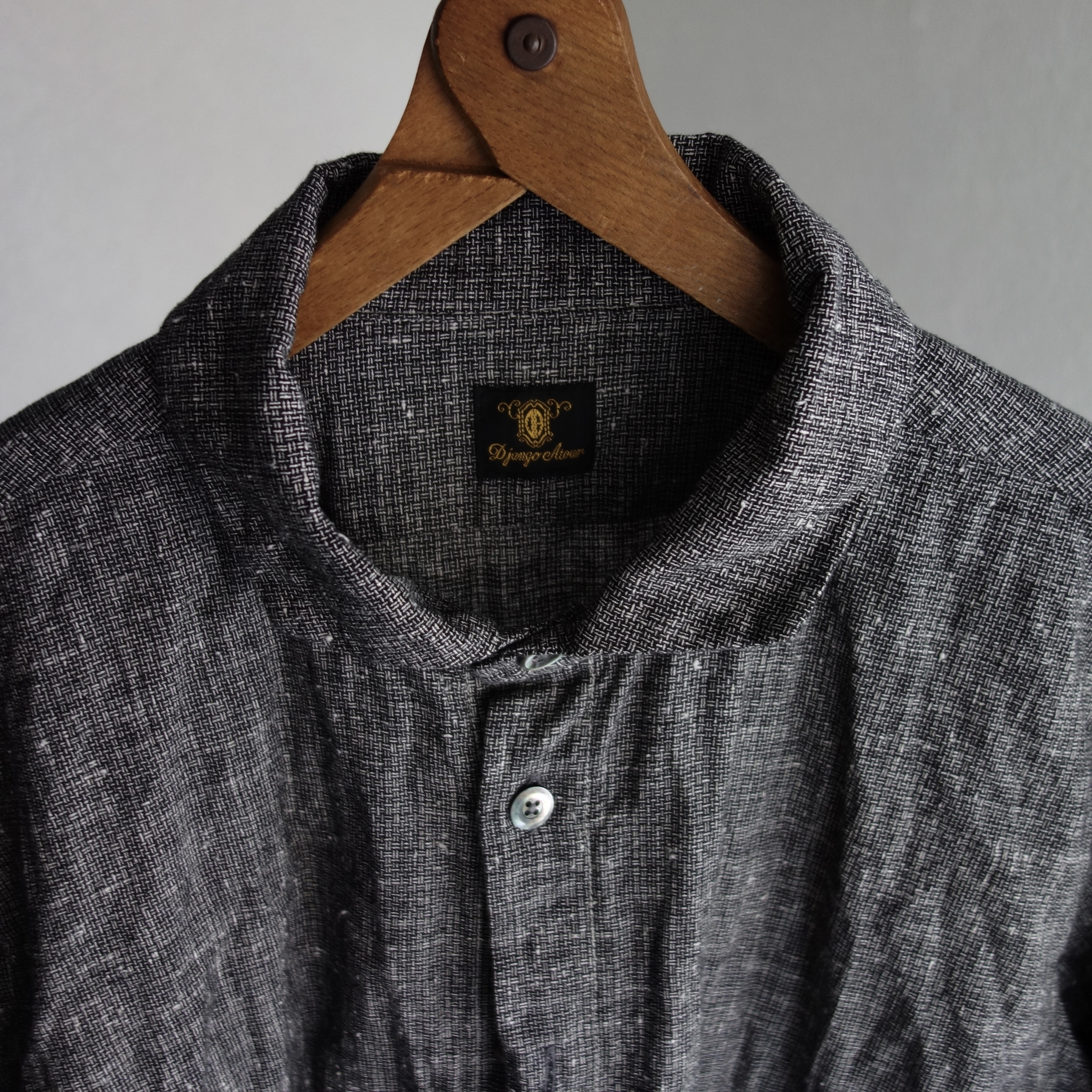 使用観察 / classic frenchwidespread cottonlinen shirt
