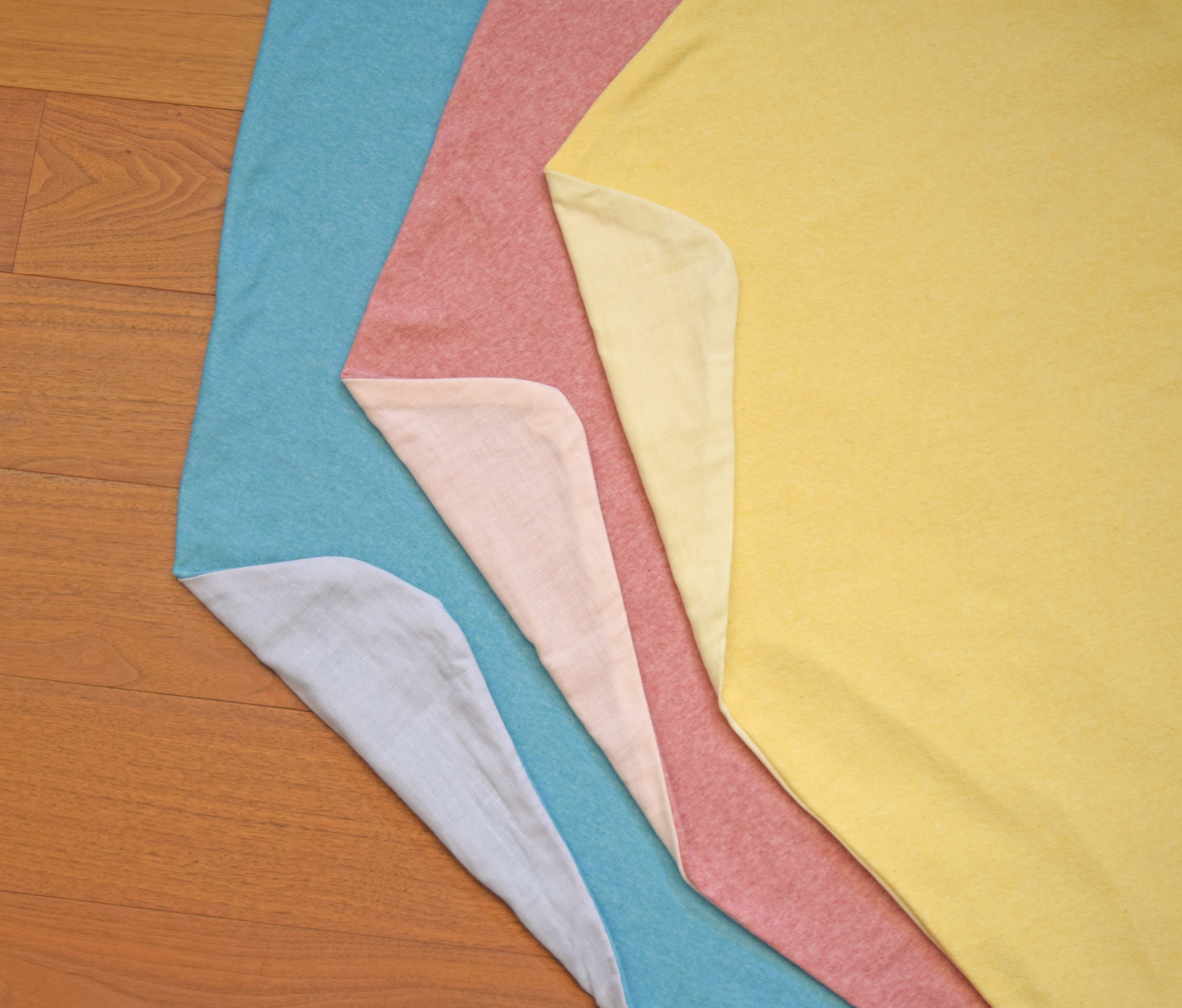 【Q&A】専用カバーの表裏の色について