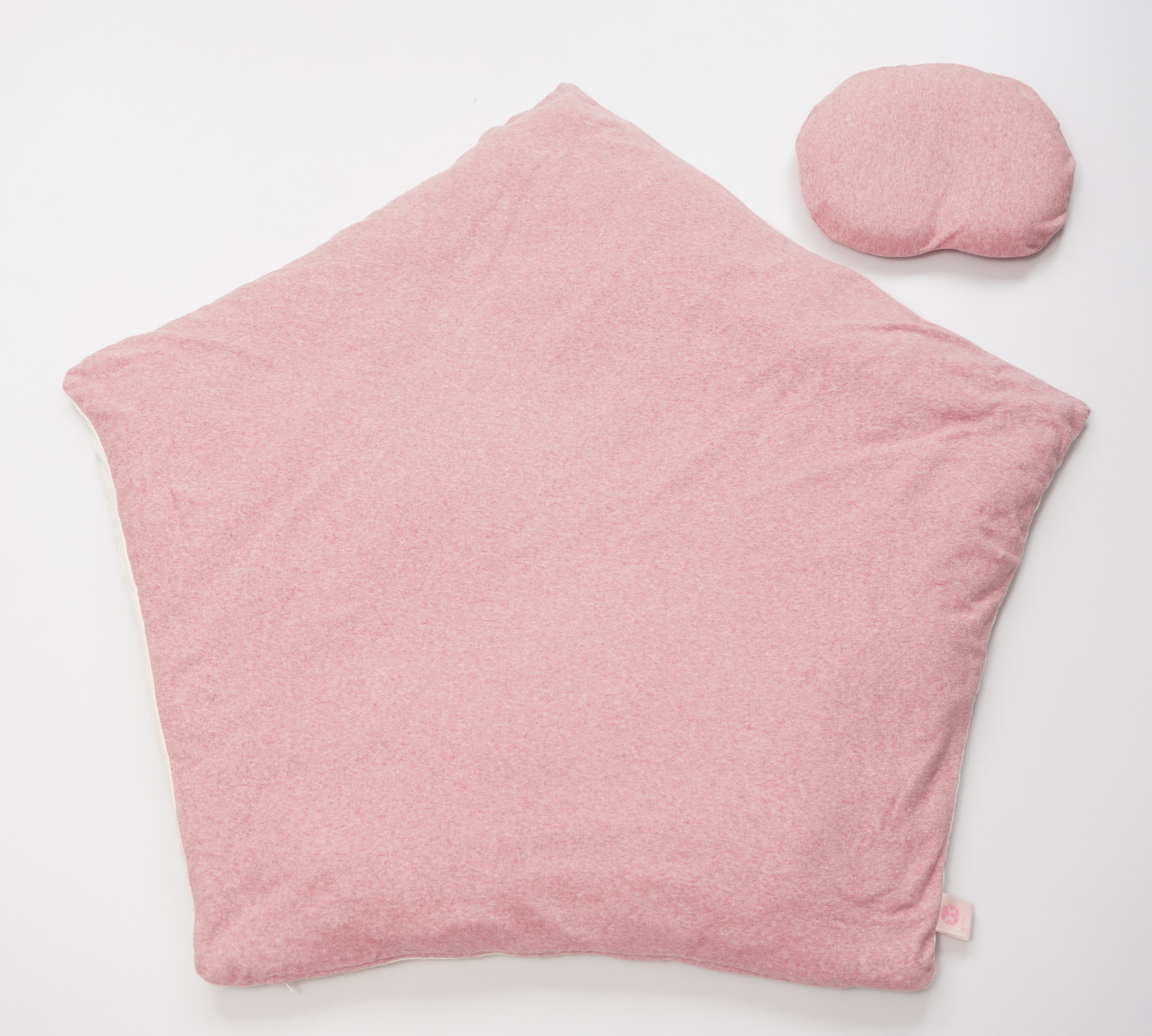 新商品「まんまる枕」の予約販売について
