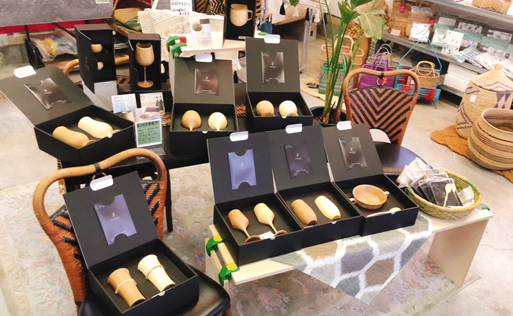 RAKAWA ii VILLAGE 【当店のロングセラー】手に馴染む、食事を引き立たせる竹の食器🍽