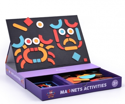 マグネットアクティビティ　ミディア　知育玩具　おもちゃ　磁石　こども　人気　おすすめ　３歳　形　幾何