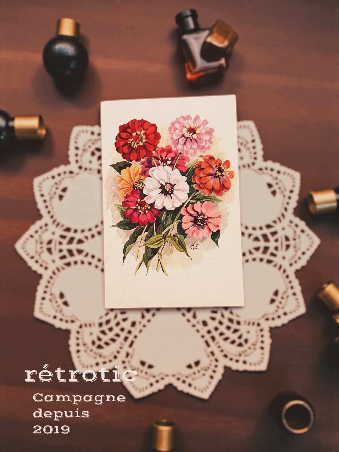 アンティークのポストカード