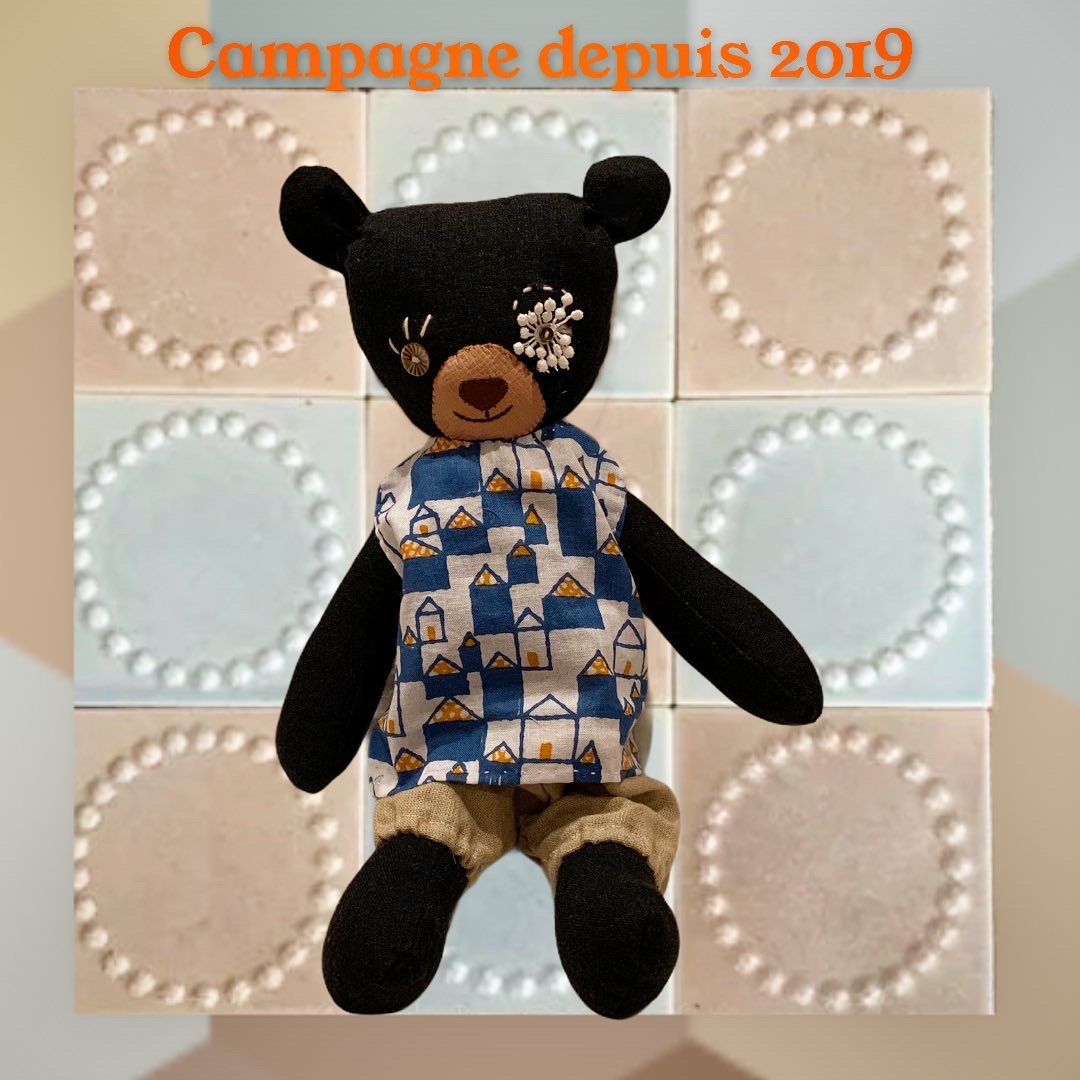 癒しのクマの縫いぐるみ