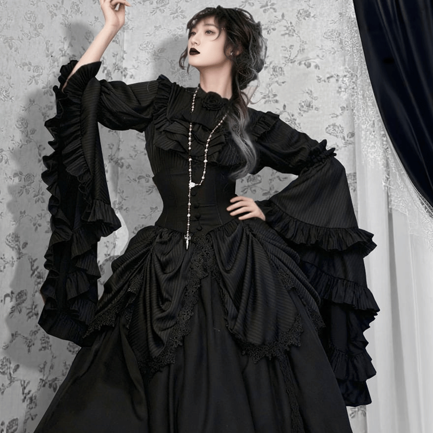 ゴスロリの始め方｜初心者が最初に 揃えるアイテムと予算を解説【後編】 ｜ゴスロリ通販 WithU