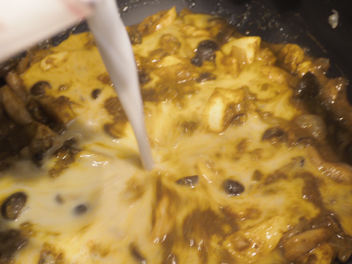 あるスパイス菓子ブランドさんと、カレー味を作った話