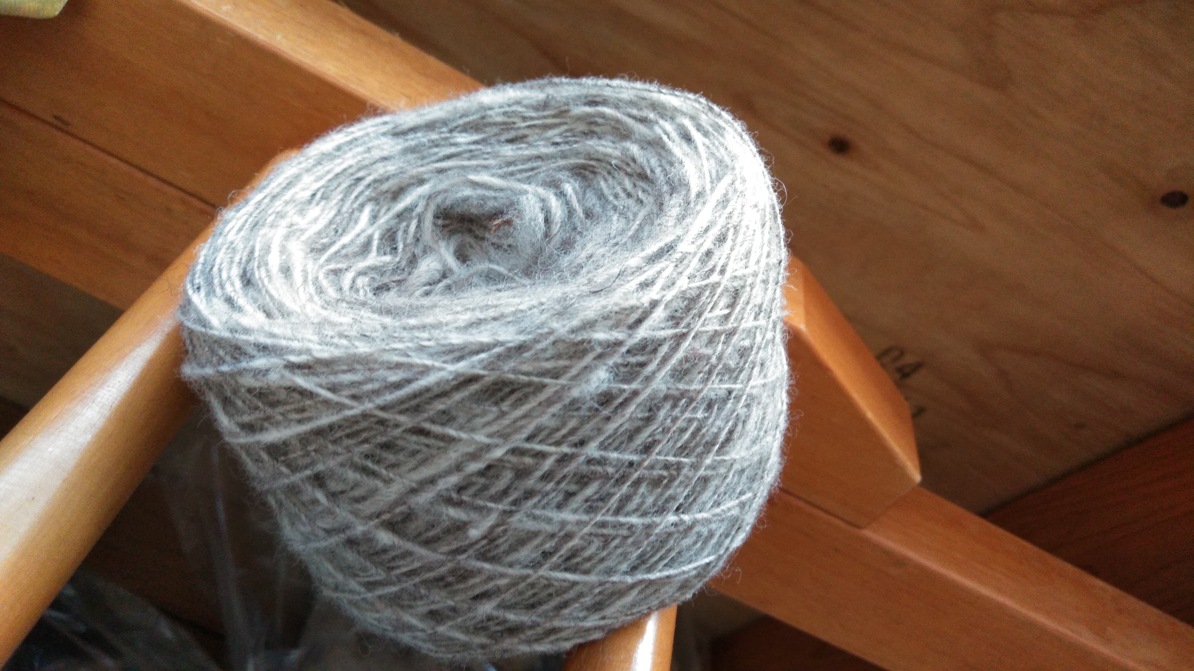 糸紡ぎのこと | Homespun Living 織りと暮らしのアトリエ