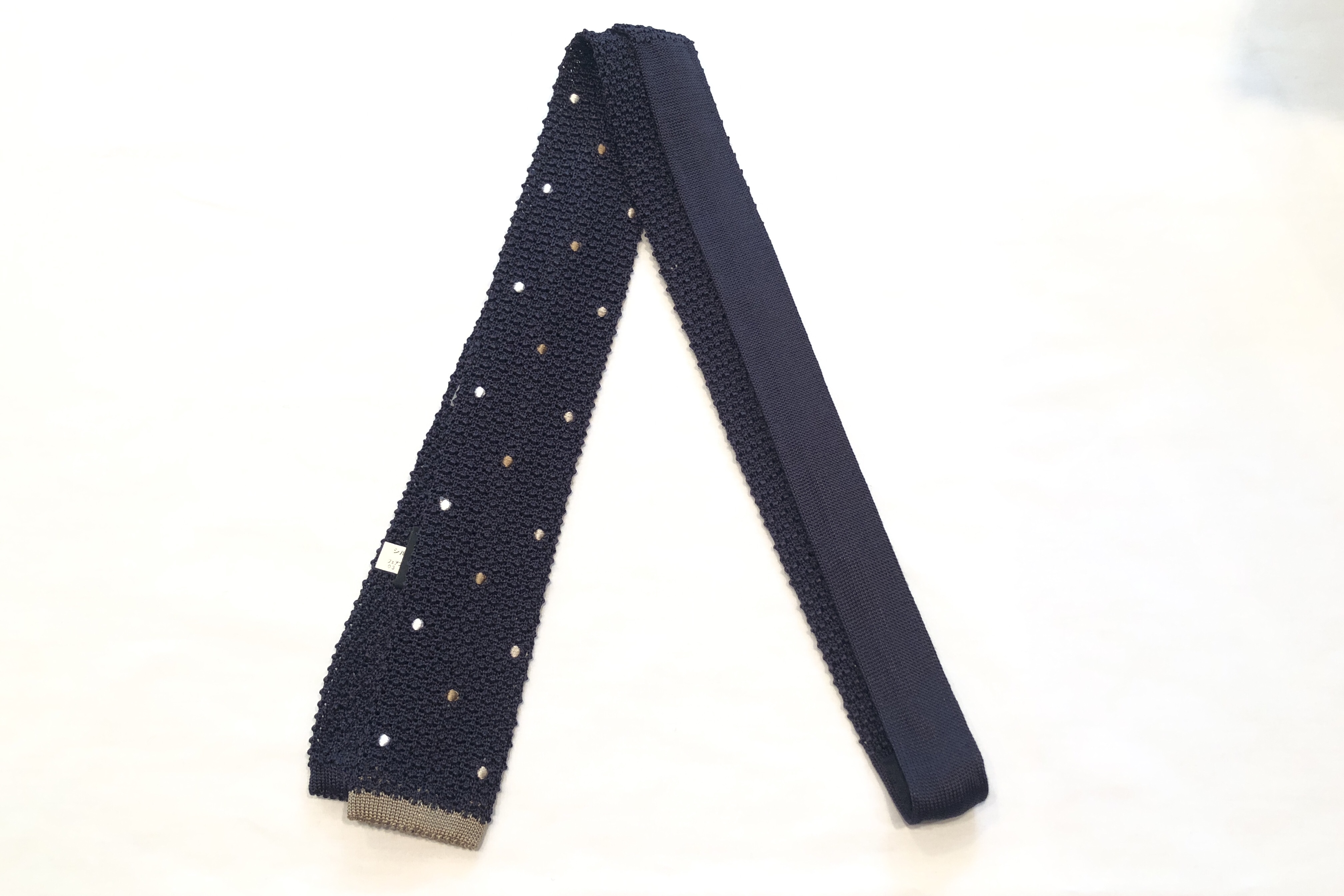 KENNETH FIELD TIE