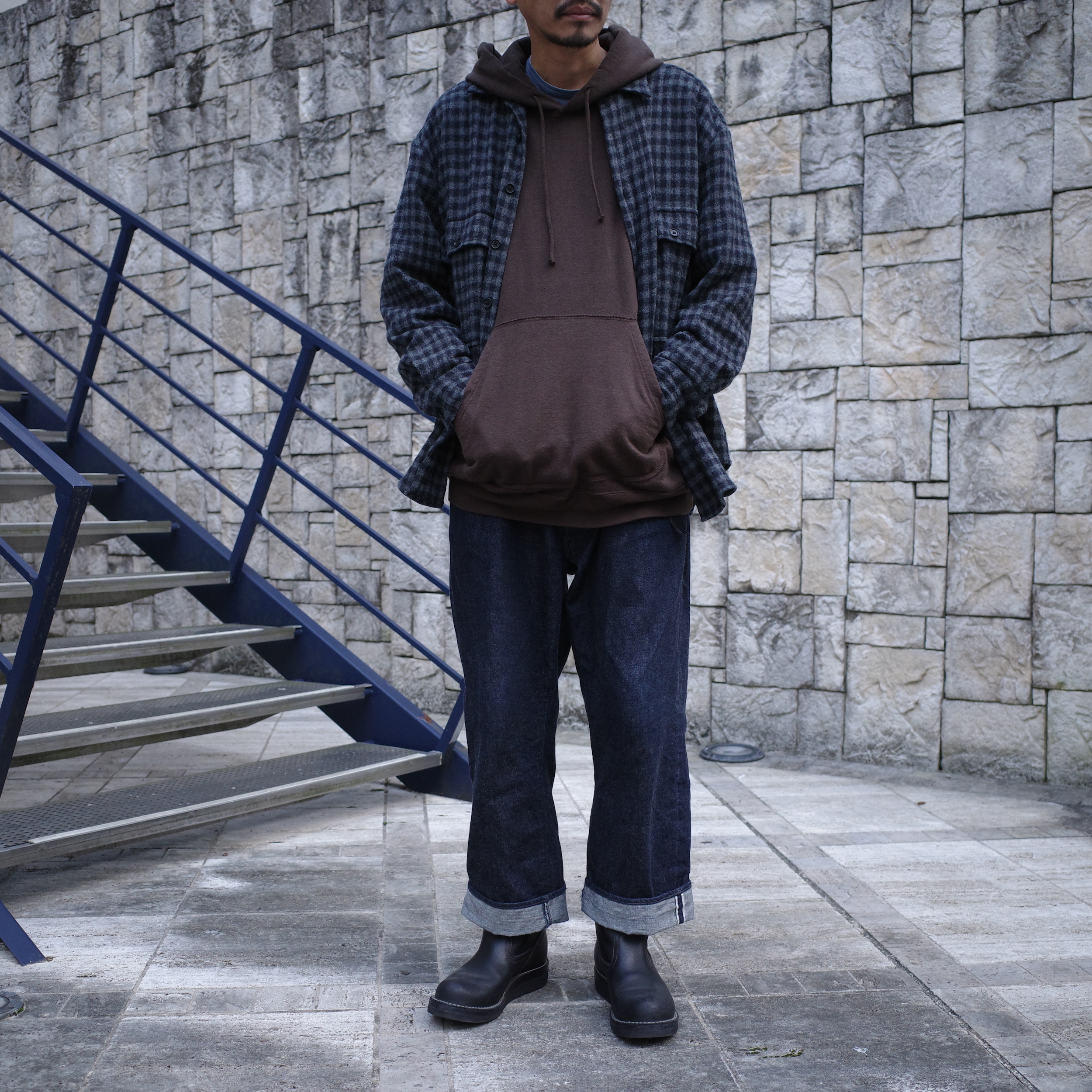 STAFF STYLE