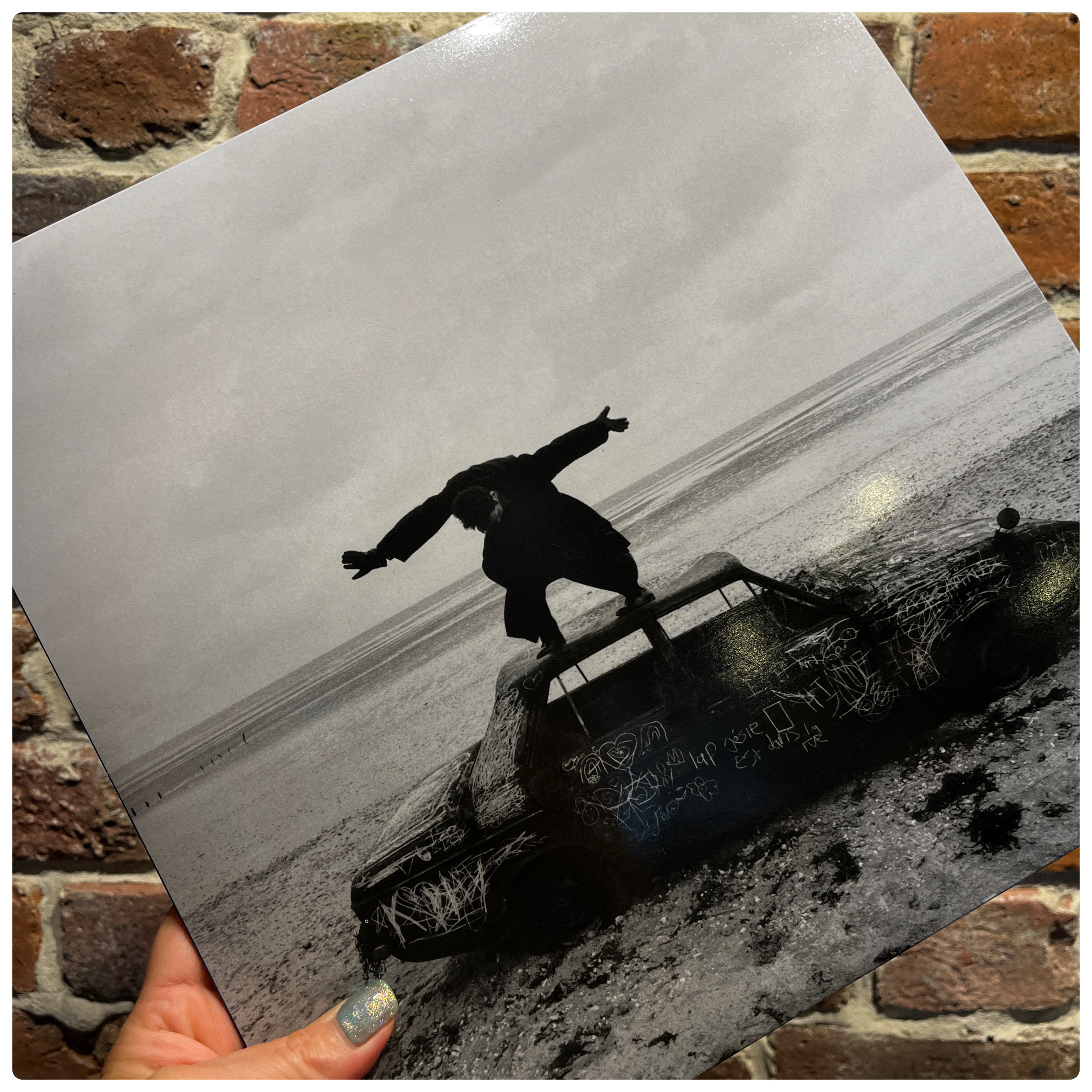 【今日のレコード】THE 1975/Being Funny In A Foreign Languag