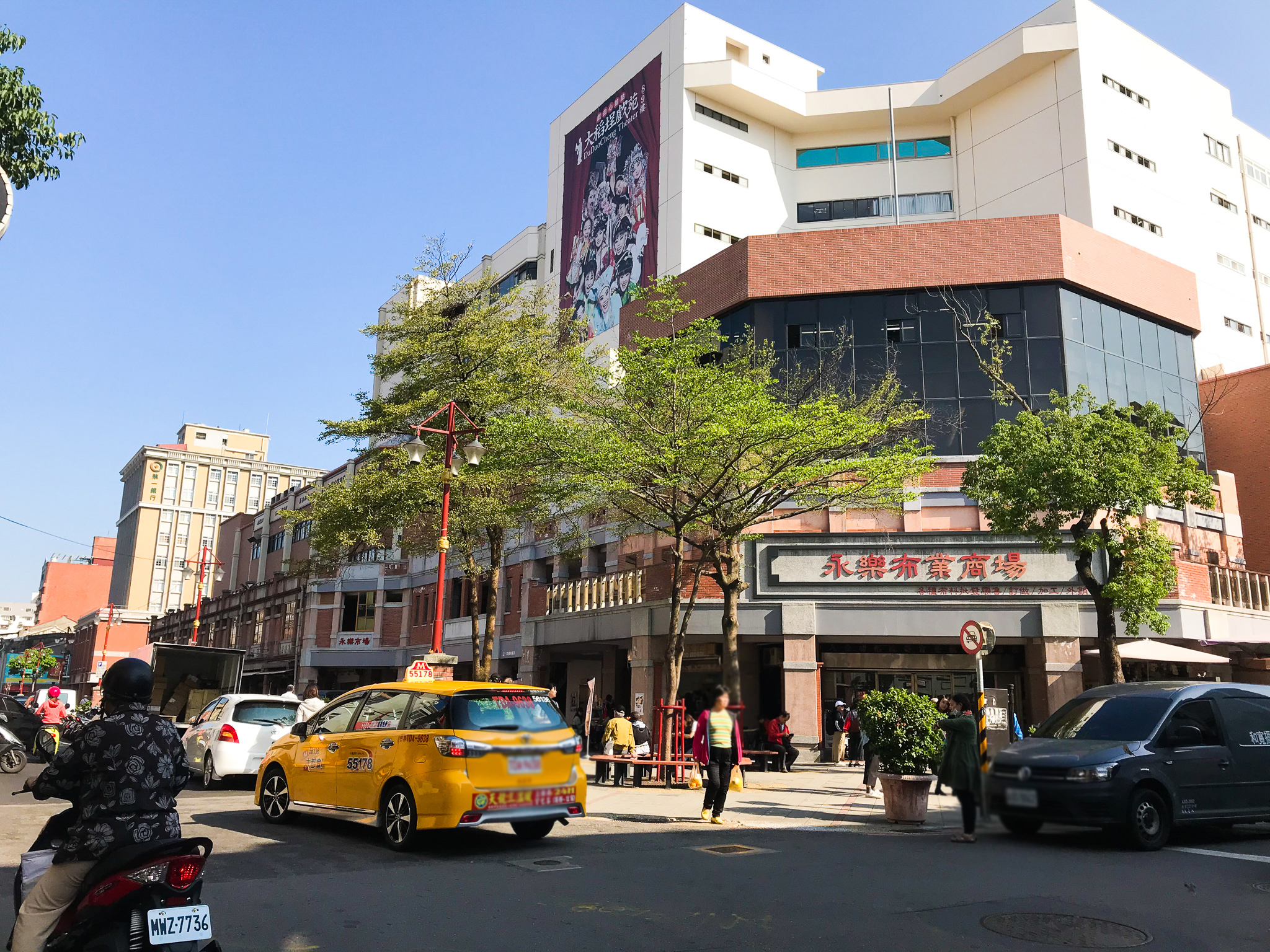 台北で生地を買うなら永楽布業商場へ