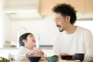 お箸は