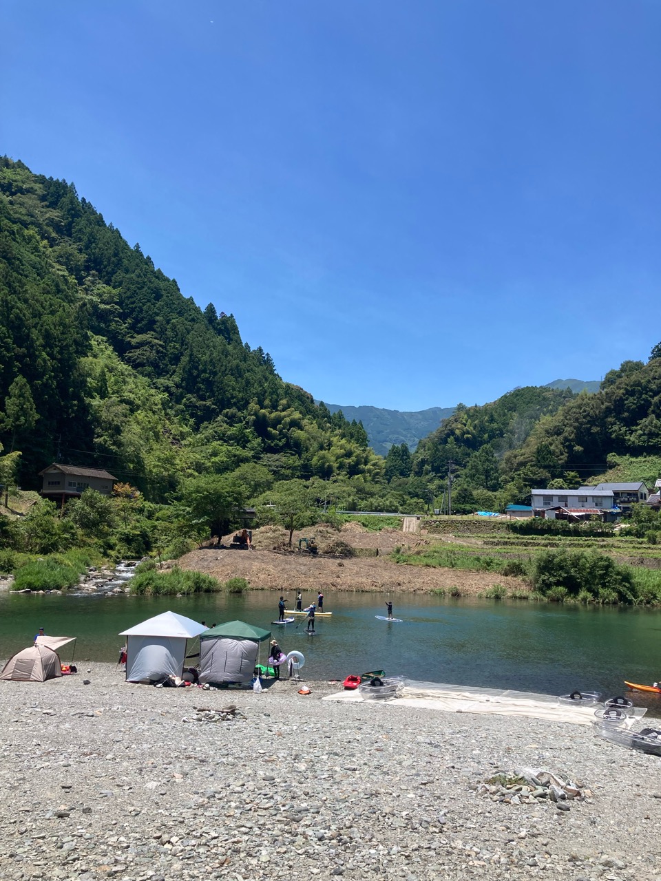 川遊び