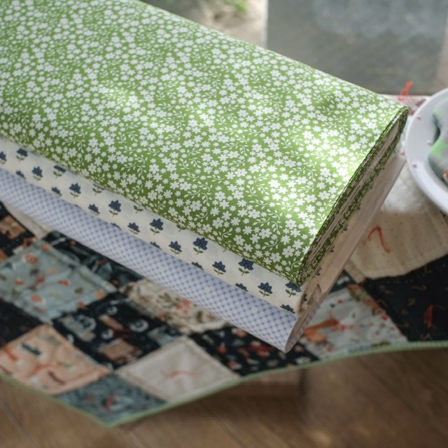 花柄生地のご紹介