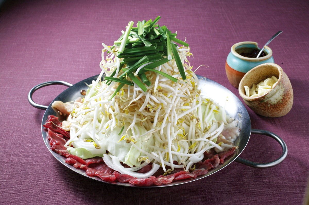 🔥【元祖鉄板鍋 - 韓国すき焼き風】🔥コク旨な鍋用コチジャンで、どんな具材も絶品に✨