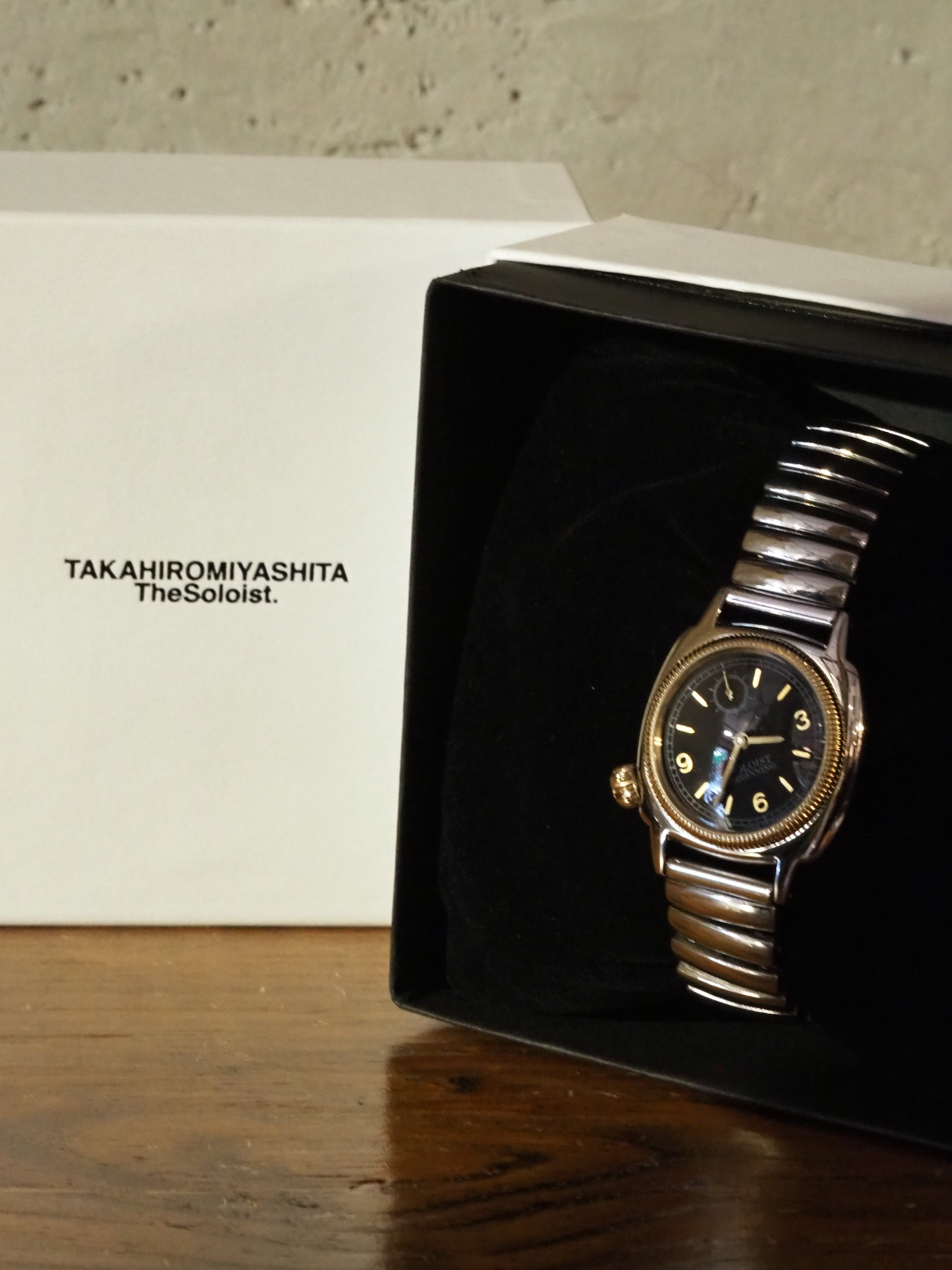 VAGUE WATCH CO よりオススメアイテム❗️