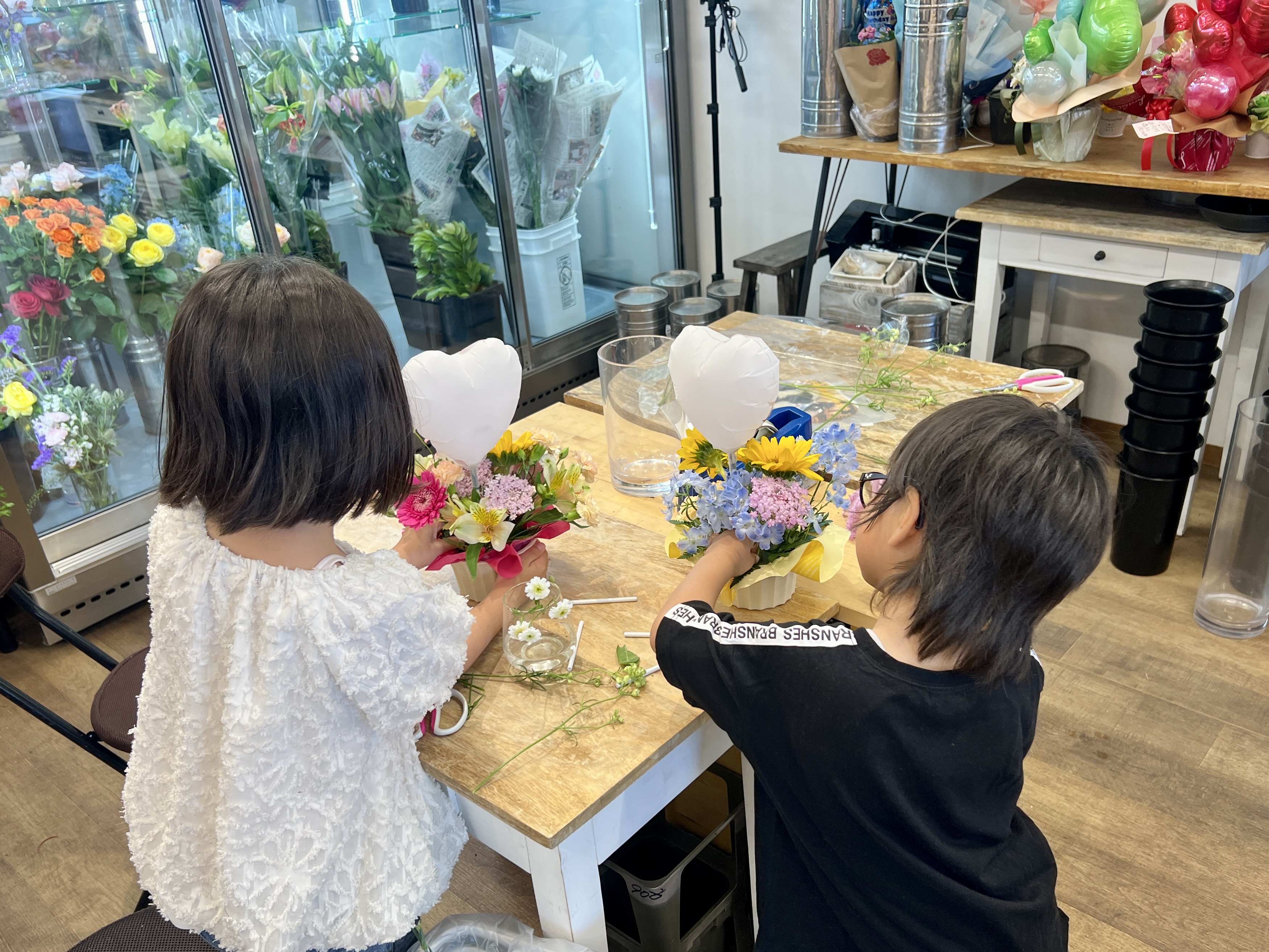 【開催レポート】お子さま向けフラワーアレンジ体験を開催しました🌻