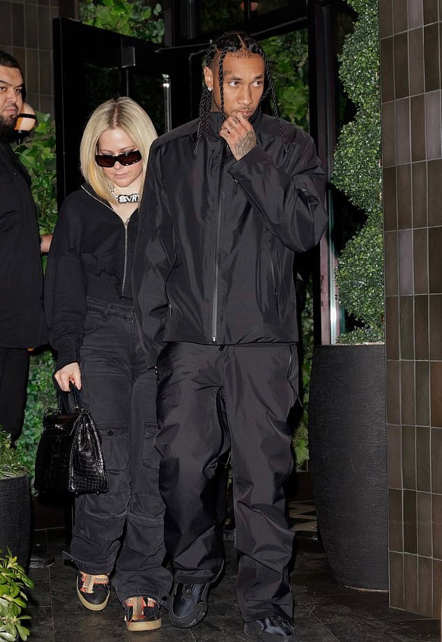 ブラックラフコーデ🕶️